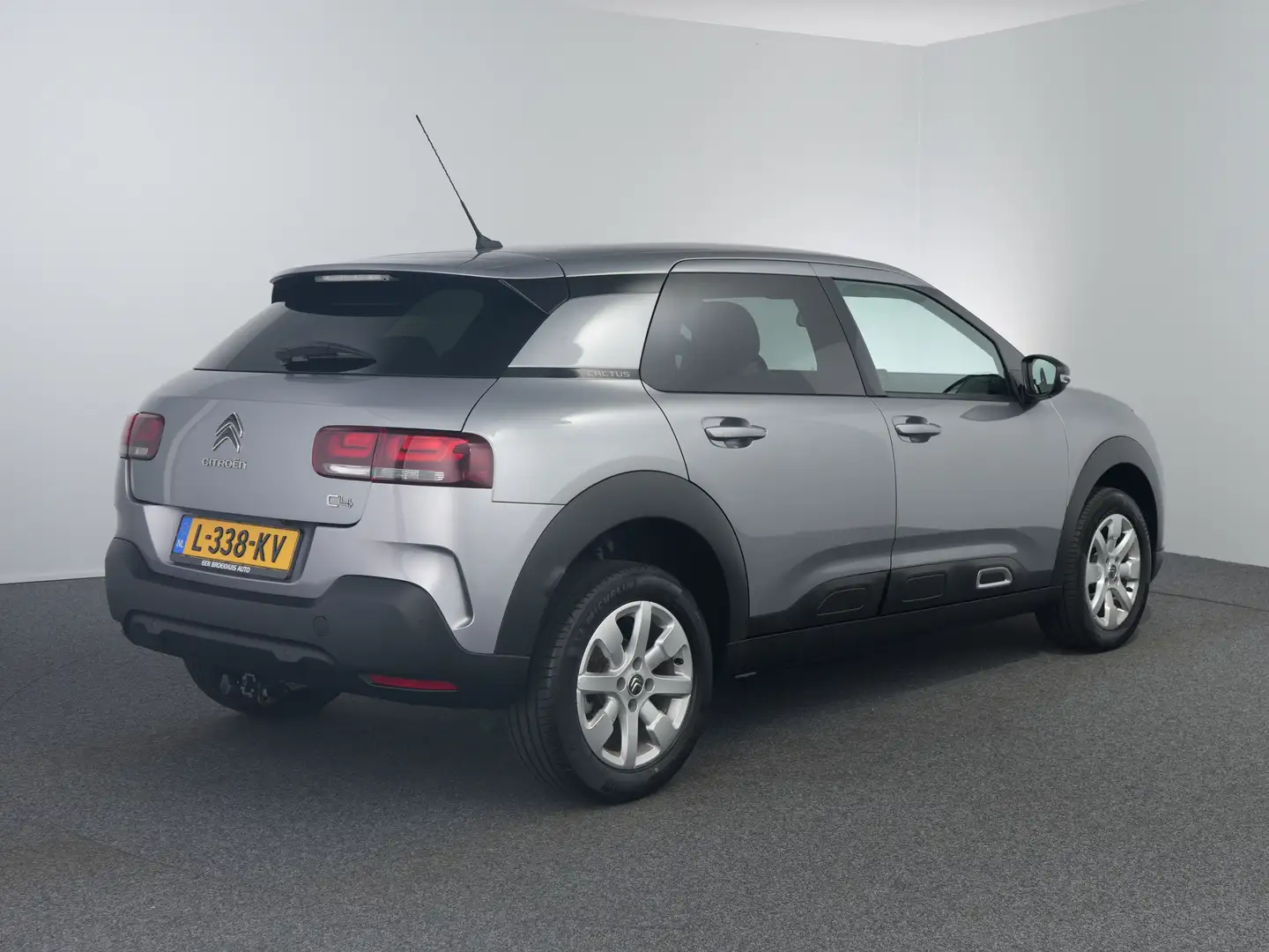 Citroen C4 Cactus 1.2 PureTech Feel | Achteruitrijcamera | Airco (au Grijs - 2