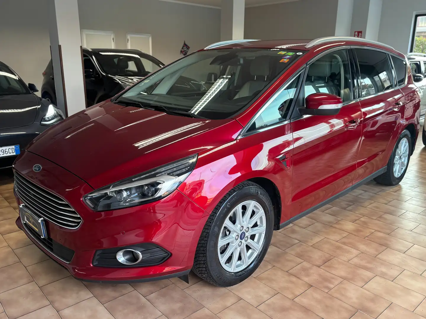 Ford S-Max 2.0 tdci Titanium *7 POSTI*TAGLIANDI CERTIFICATI* Czerwony - 1