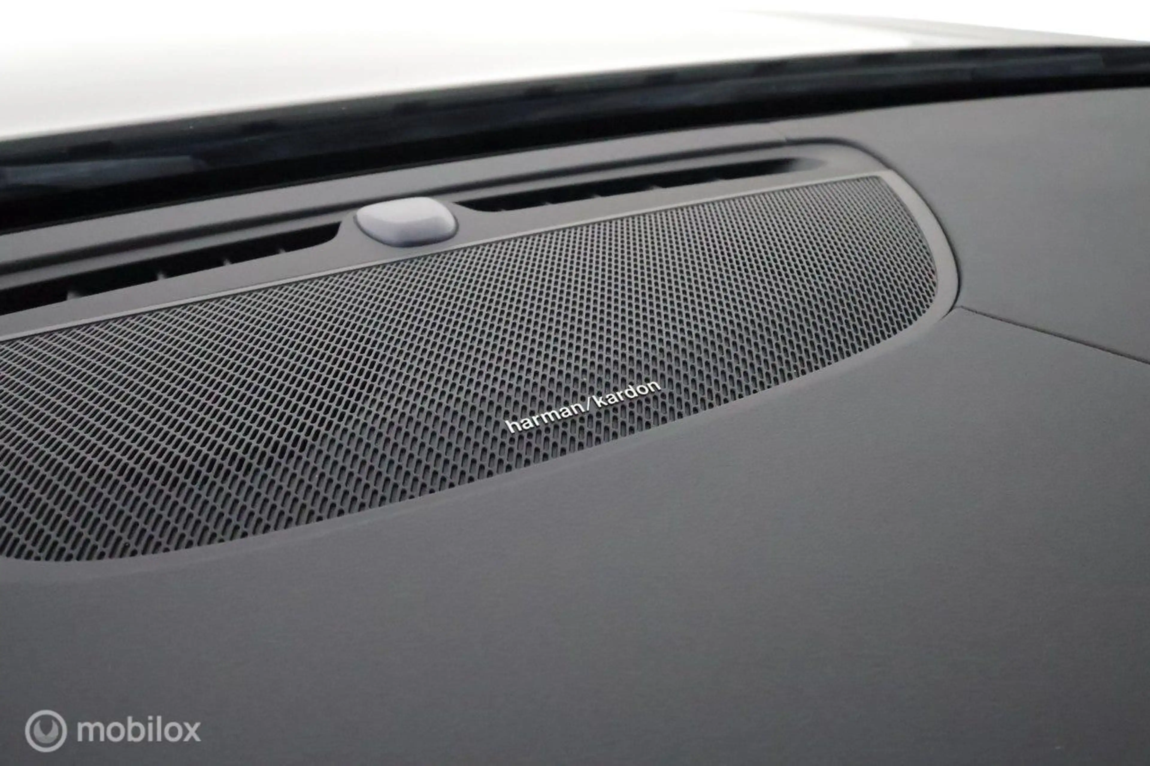 Volvo S90 2.0 T8 AWD Ultimate Dark, H/K, trekhaak, open dak — photo 26