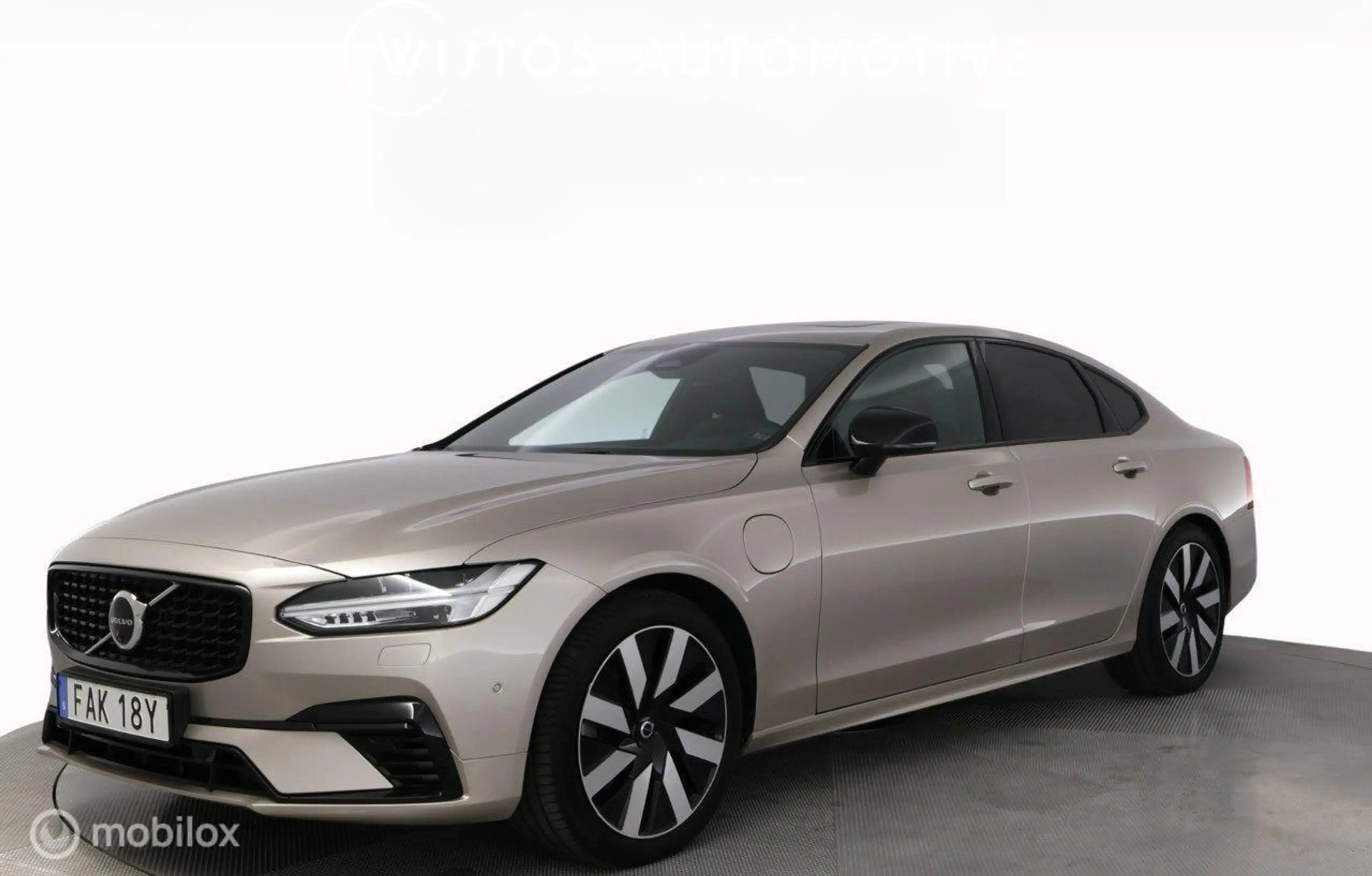 Volvo S90 2.0 T8 AWD Ultimate Dark, H/K, trekhaak, open dak
