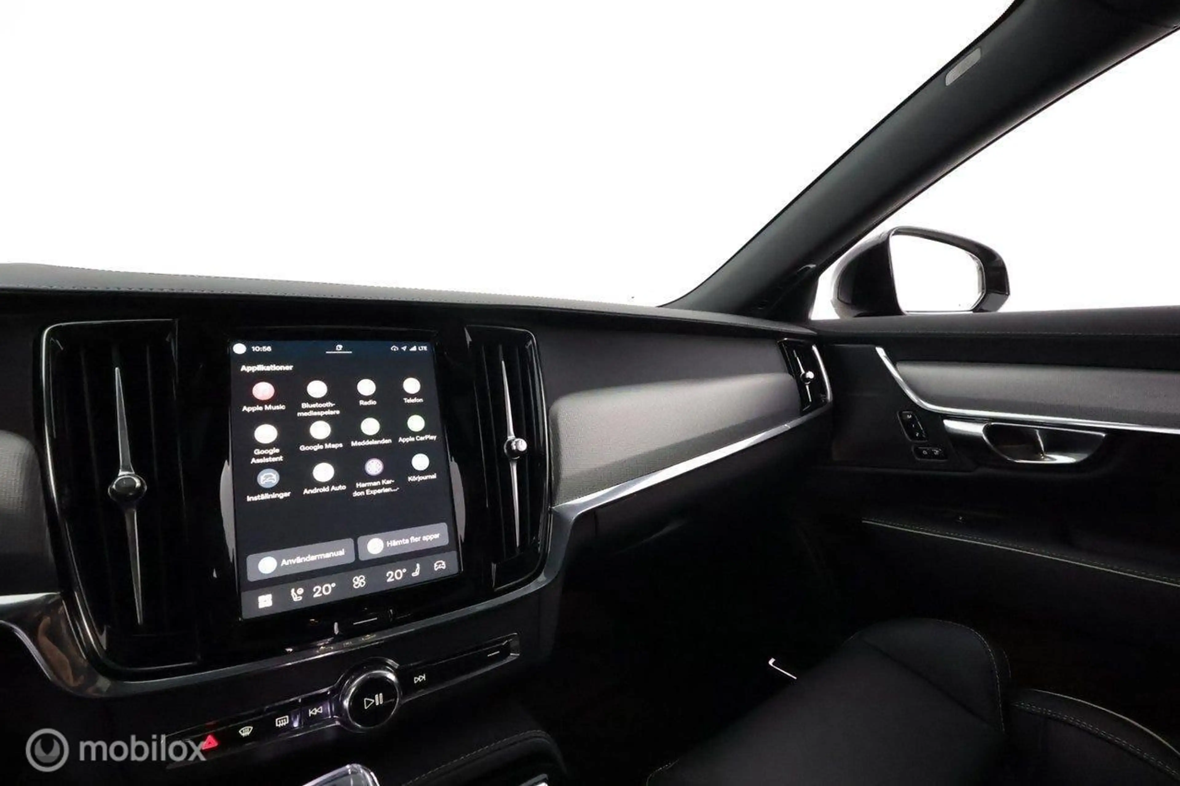 Volvo S90 2.0 T8 AWD Ultimate Dark, H/K, trekhaak, open dak — photo 23