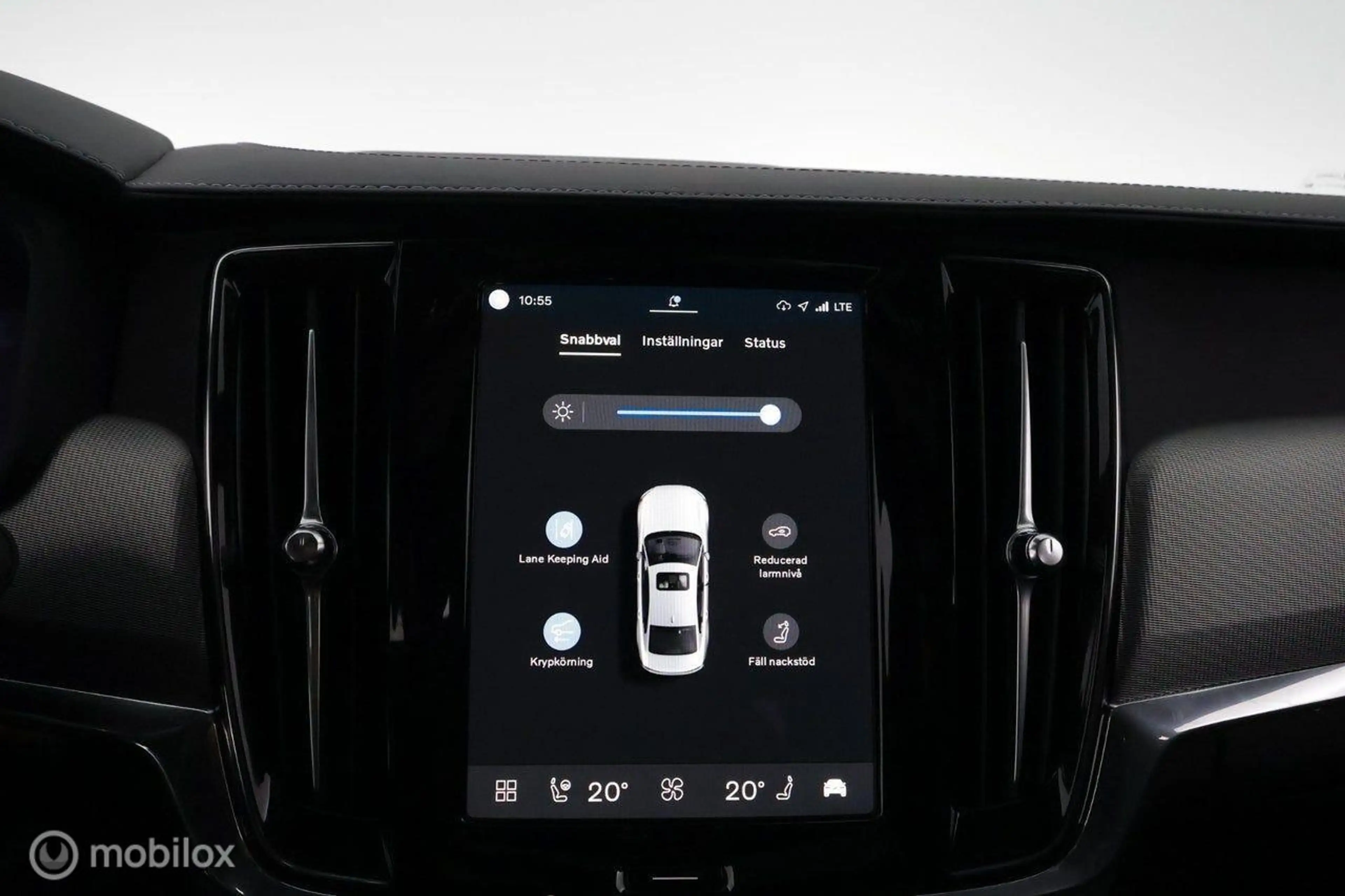Volvo S90 2.0 T8 AWD Ultimate Dark, H/K, trekhaak, open dak — photo 19