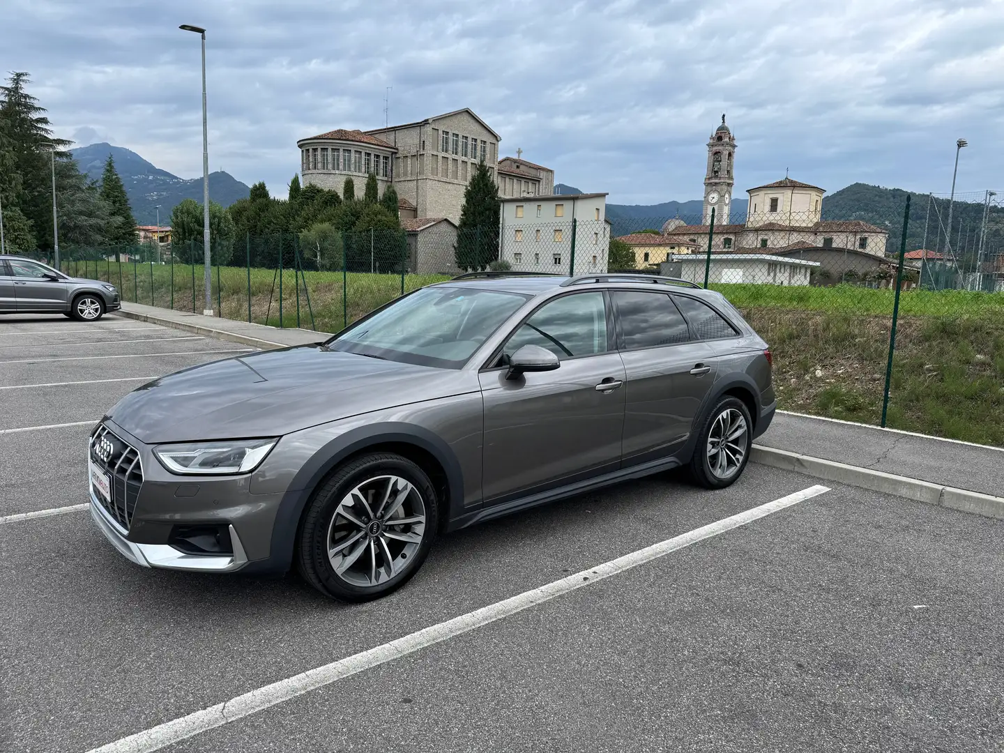 Audi A4 allroad 2.0 tdi mhev quattro 204cv s-tronic BUSINESS Grigio - 1