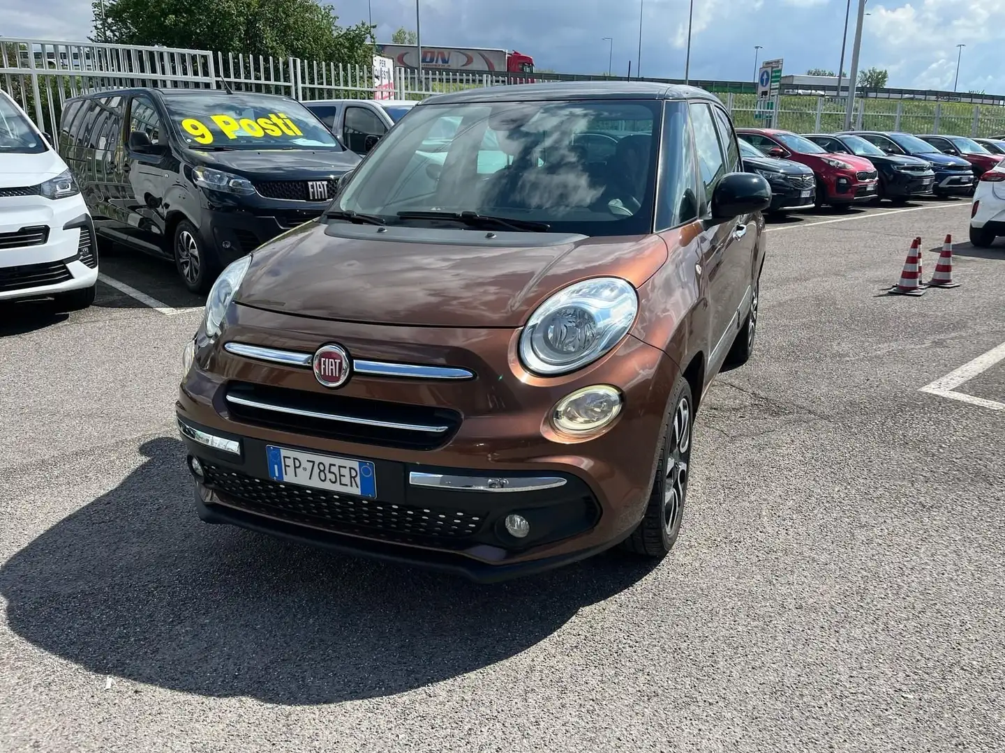 Fiat 500L 500L 1.3 mjt Lounge 95cv Marrone - 1