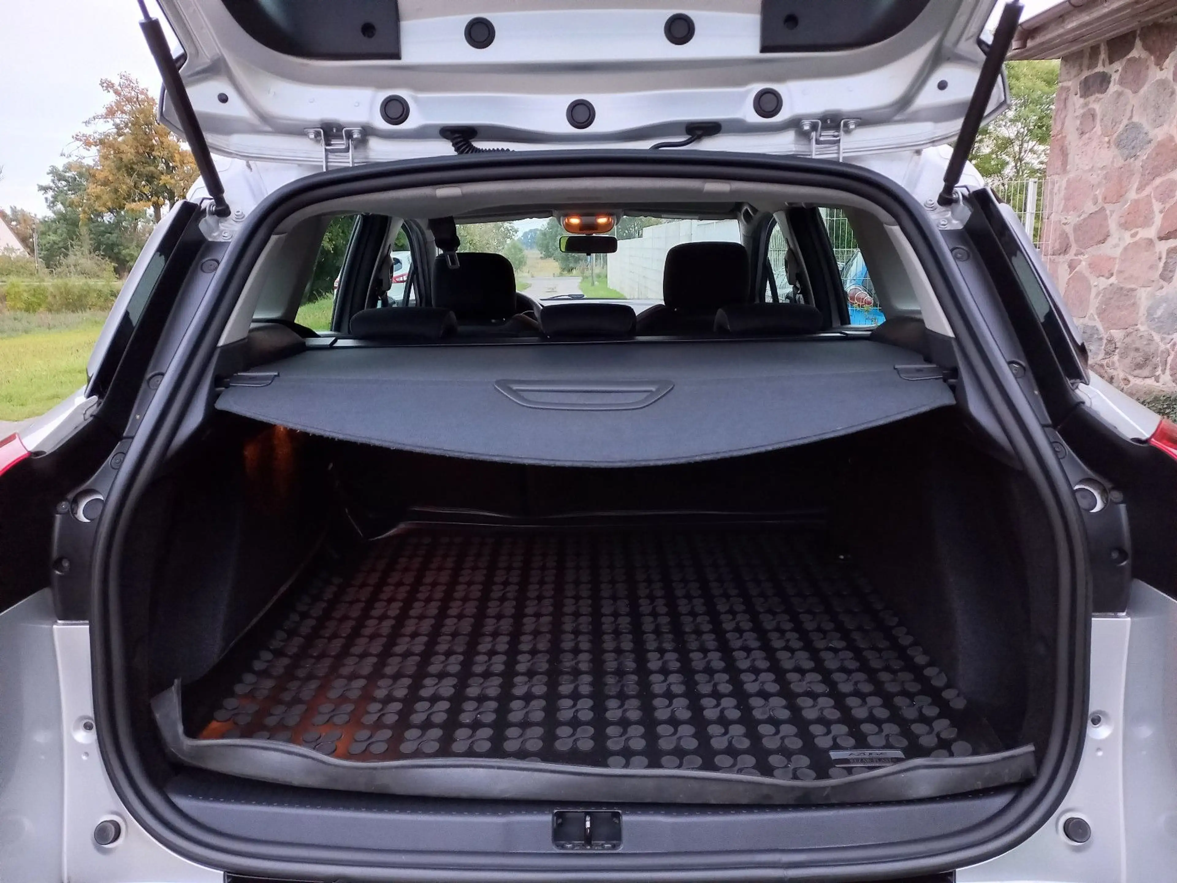 Renault Clio IV Grandtour Limited — photo 13
