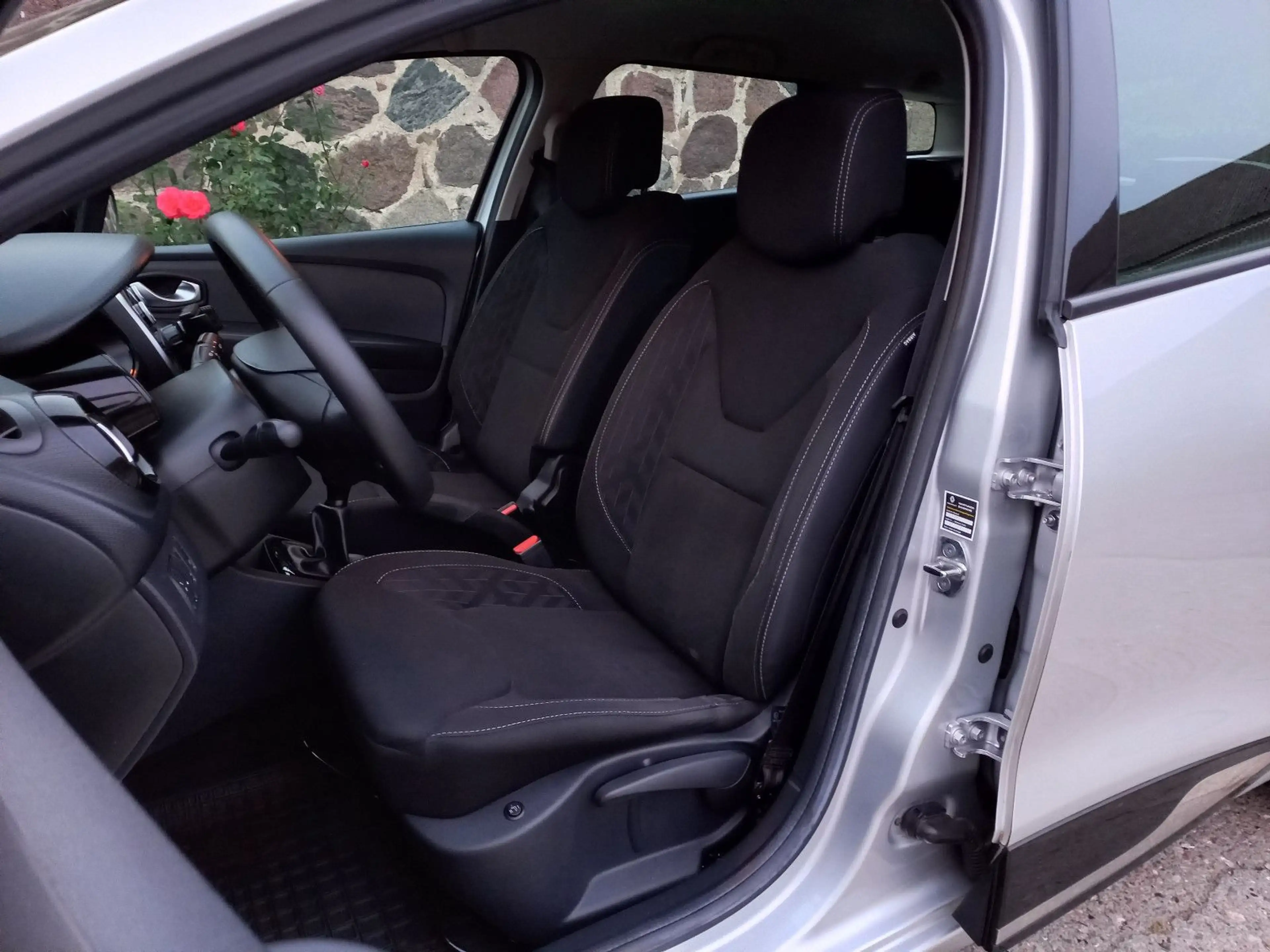 Renault Clio IV Grandtour Limited — photo 6