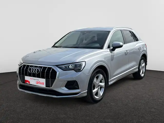 Audi Q3 main image