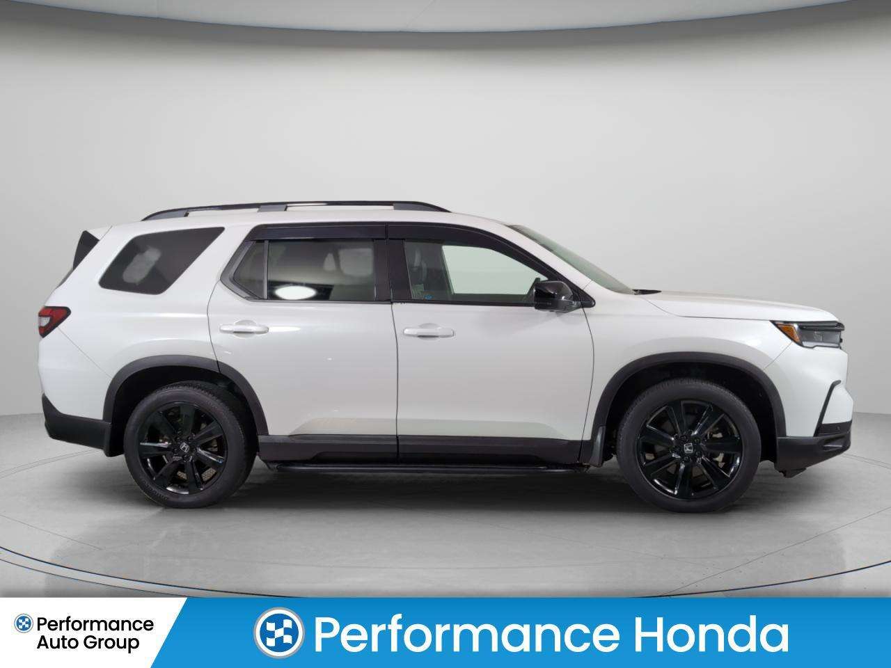2023 Honda Pilot Black Edition AWD | ONE-OWNER | FULLY LOADED | — снимка 1