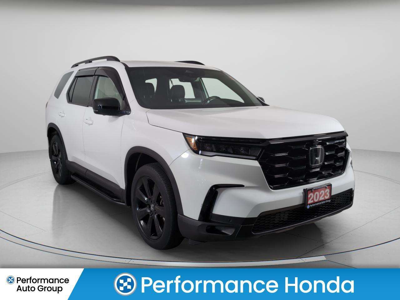 2023 Honda Pilot Black Edition AWD | ONE-OWNER | FULLY LOADED | — снимка 1