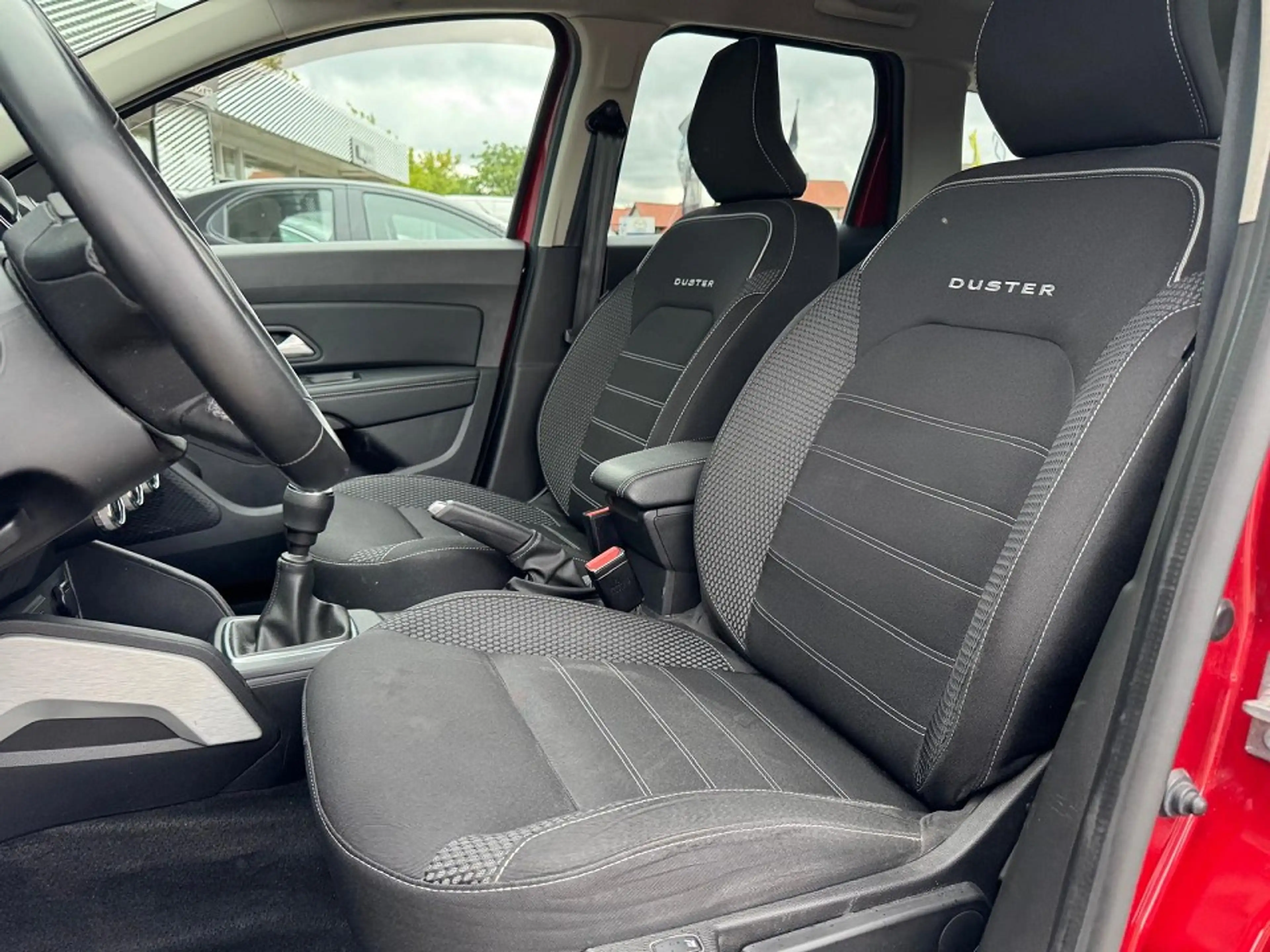 Dacia Duster II 1.3 TCe 150 Prestige + 4WD Prestige+ 4WD — photo 5