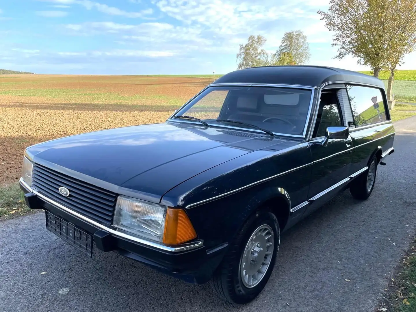 Ford Granada 2.3 V6 1.Hand*12.000 km*H-Zulassung TÜV Azul - 1