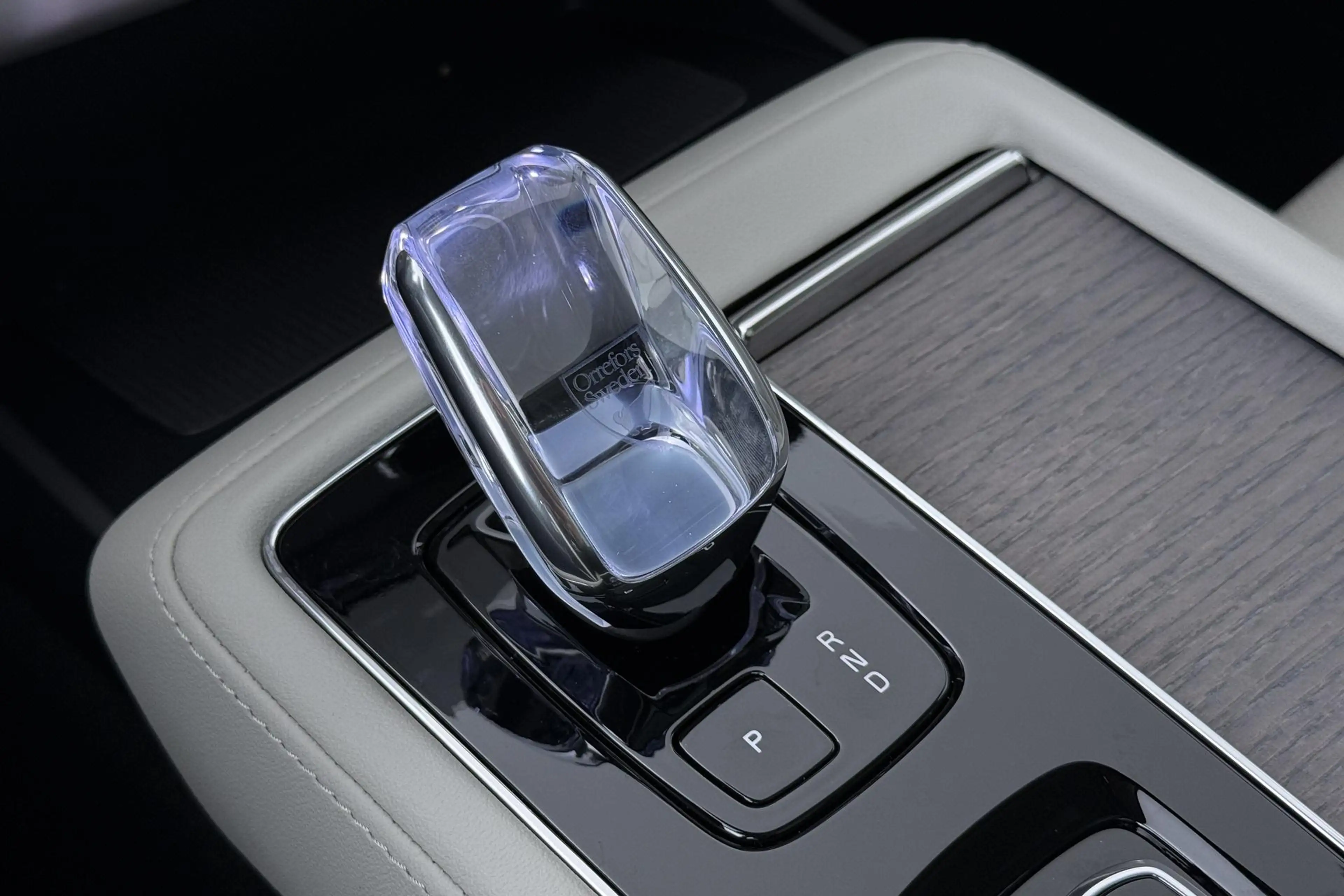 Volvo XC90 T8 Ultra Dark | HEICO SPORTIV | Luchtvering | Stoe — photo 36