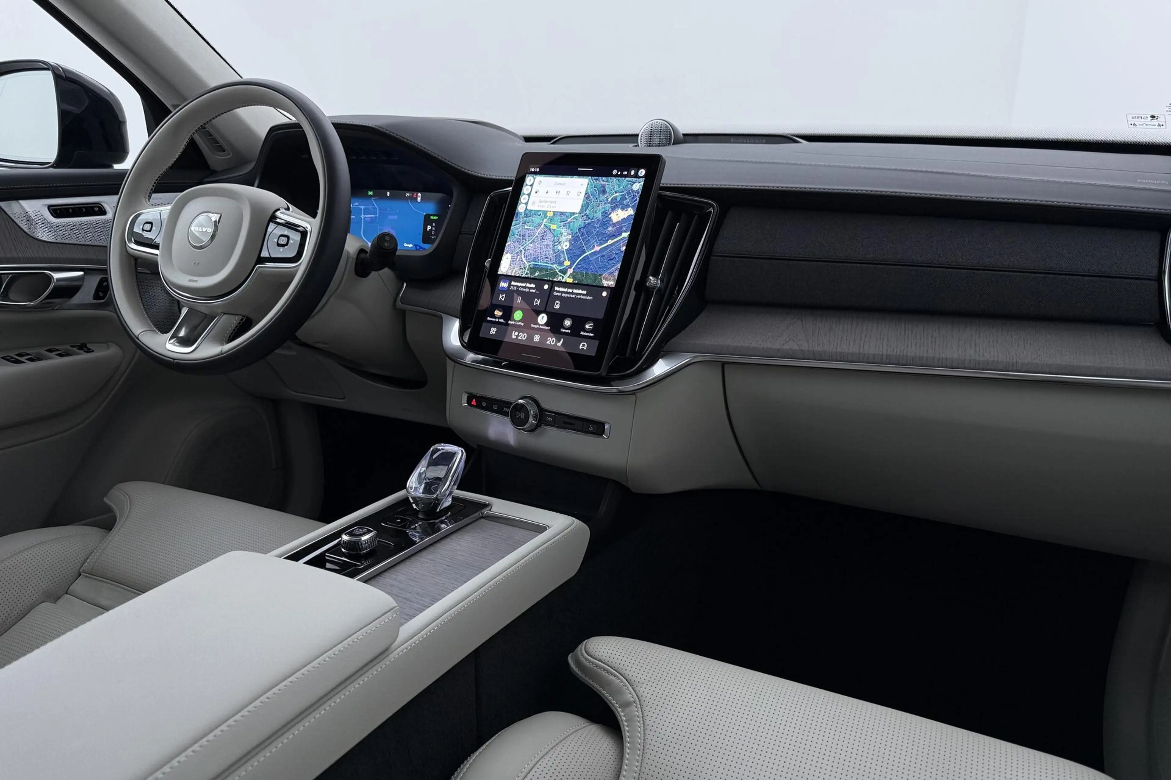 Volvo XC90 T8 Ultra Dark | HEICO SPORTIV | Luchtvering | Stoe — photo 12