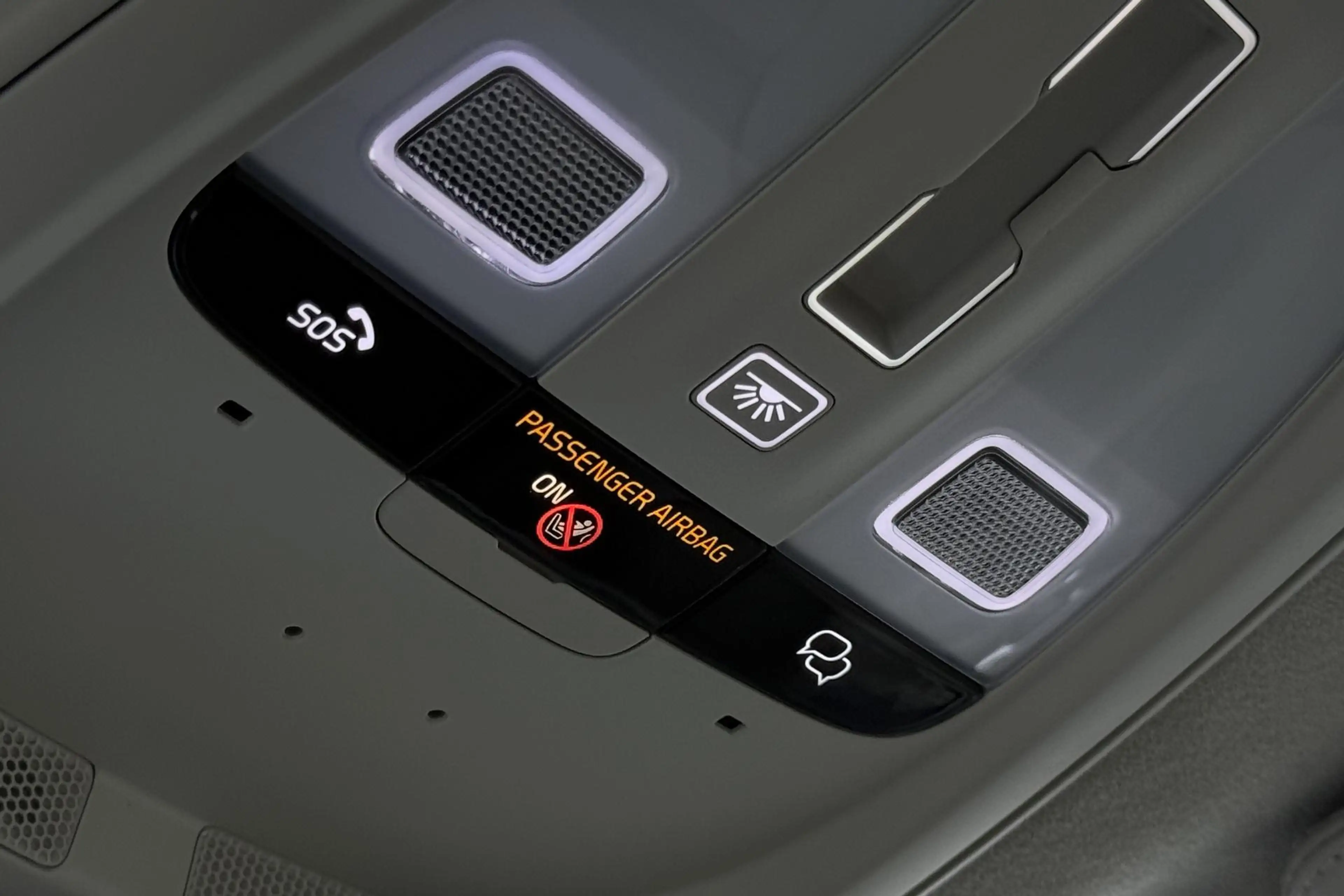 Volvo XC90 T8 Ultra Dark | HEICO SPORTIV | Luchtvering | Stoe — photo 34