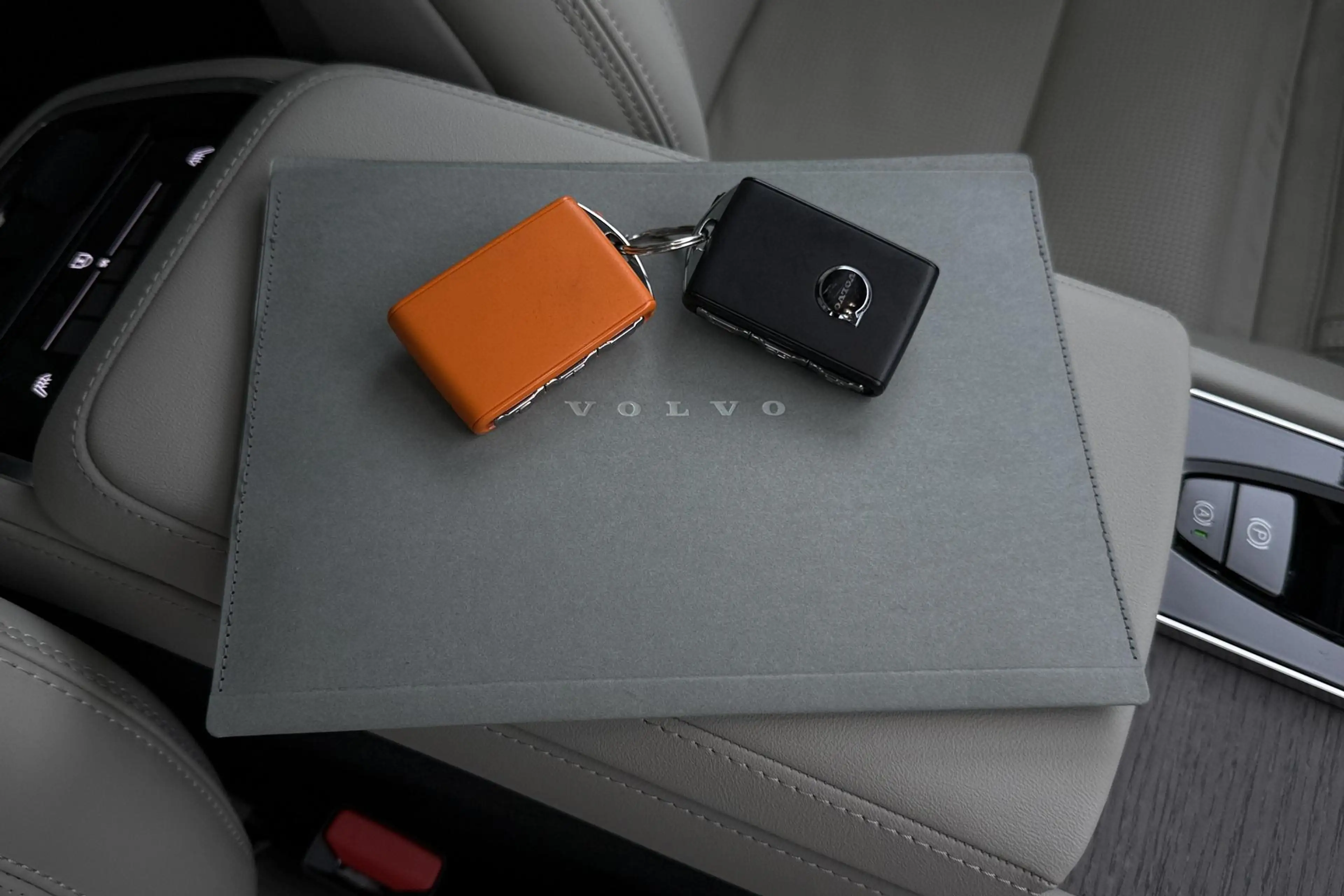 Volvo XC90 T8 Ultra Dark | HEICO SPORTIV | Luchtvering | Stoe — photo 13