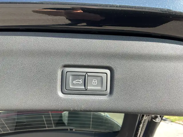 Audi Q6 view 14