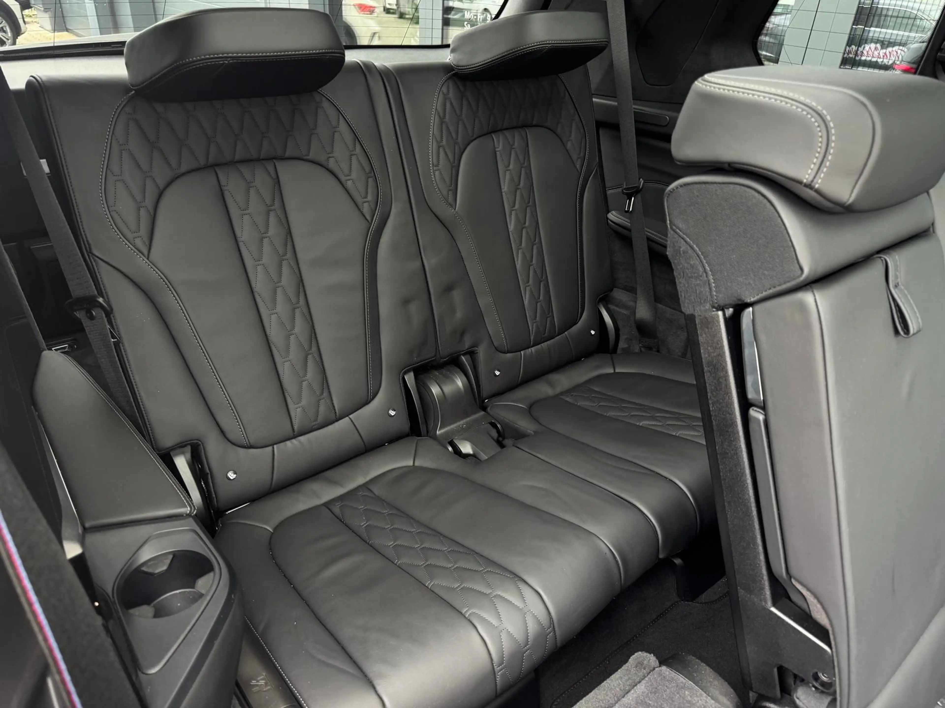 BMW X7 xDrive 40 d M Sport/AHK/ACC/PANO/7 SITZER/SKY — photo 15