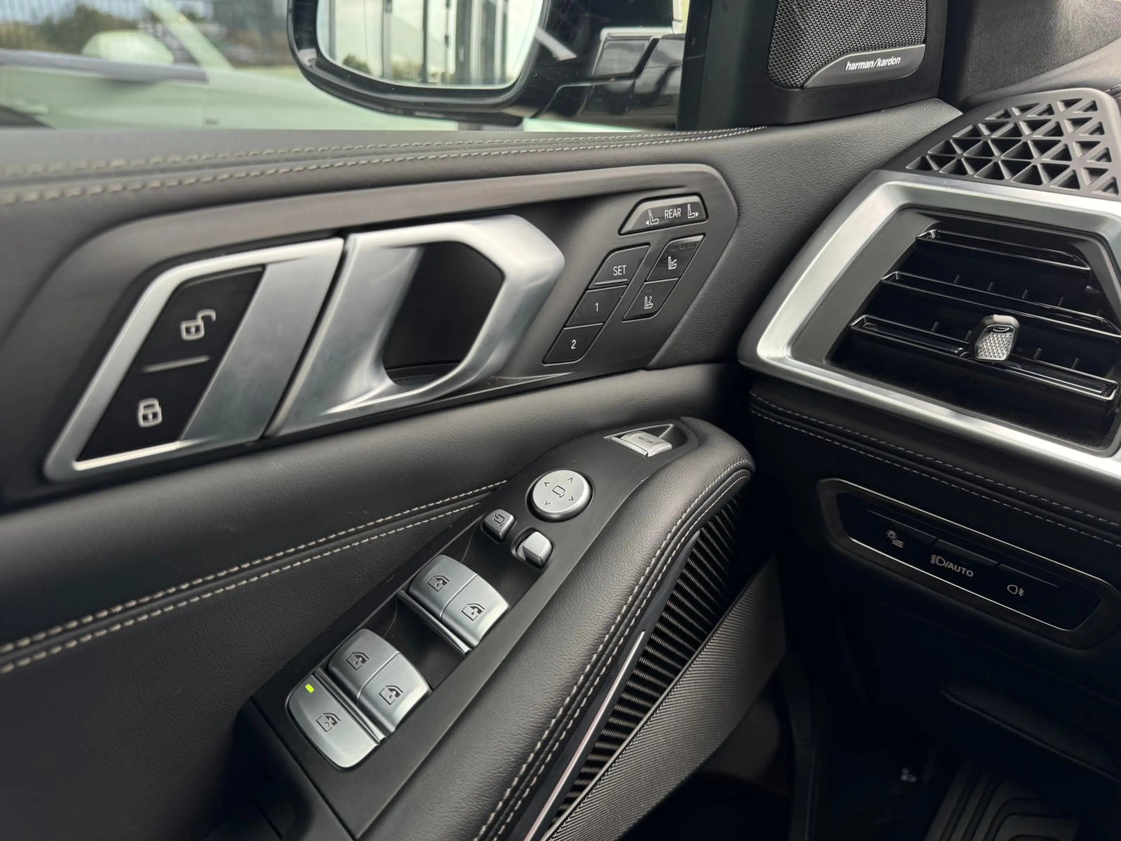 BMW X7 xDrive 40 d M Sport/AHK/ACC/PANO/7 SITZER/SKY — photo 13