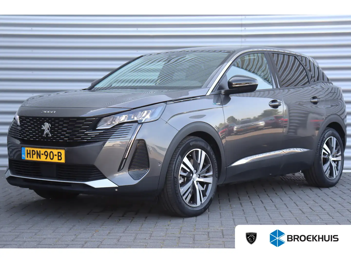 Peugeot 3008 1.6 HYBRID 225PK ALLURE PACK AUTOMAAT / NAVI / LED Grijs - 1