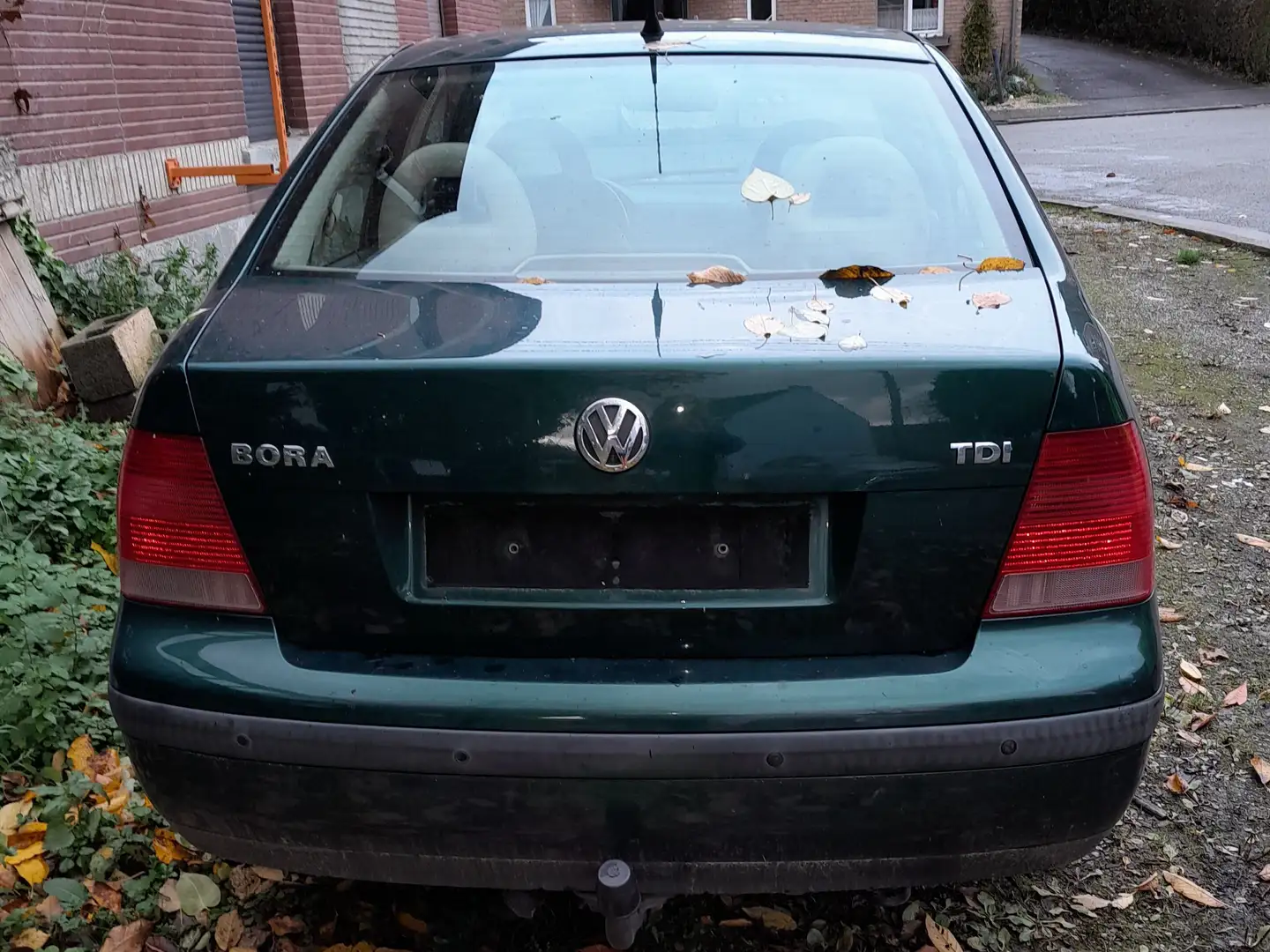 Volkswagen Bora Зелений - 1