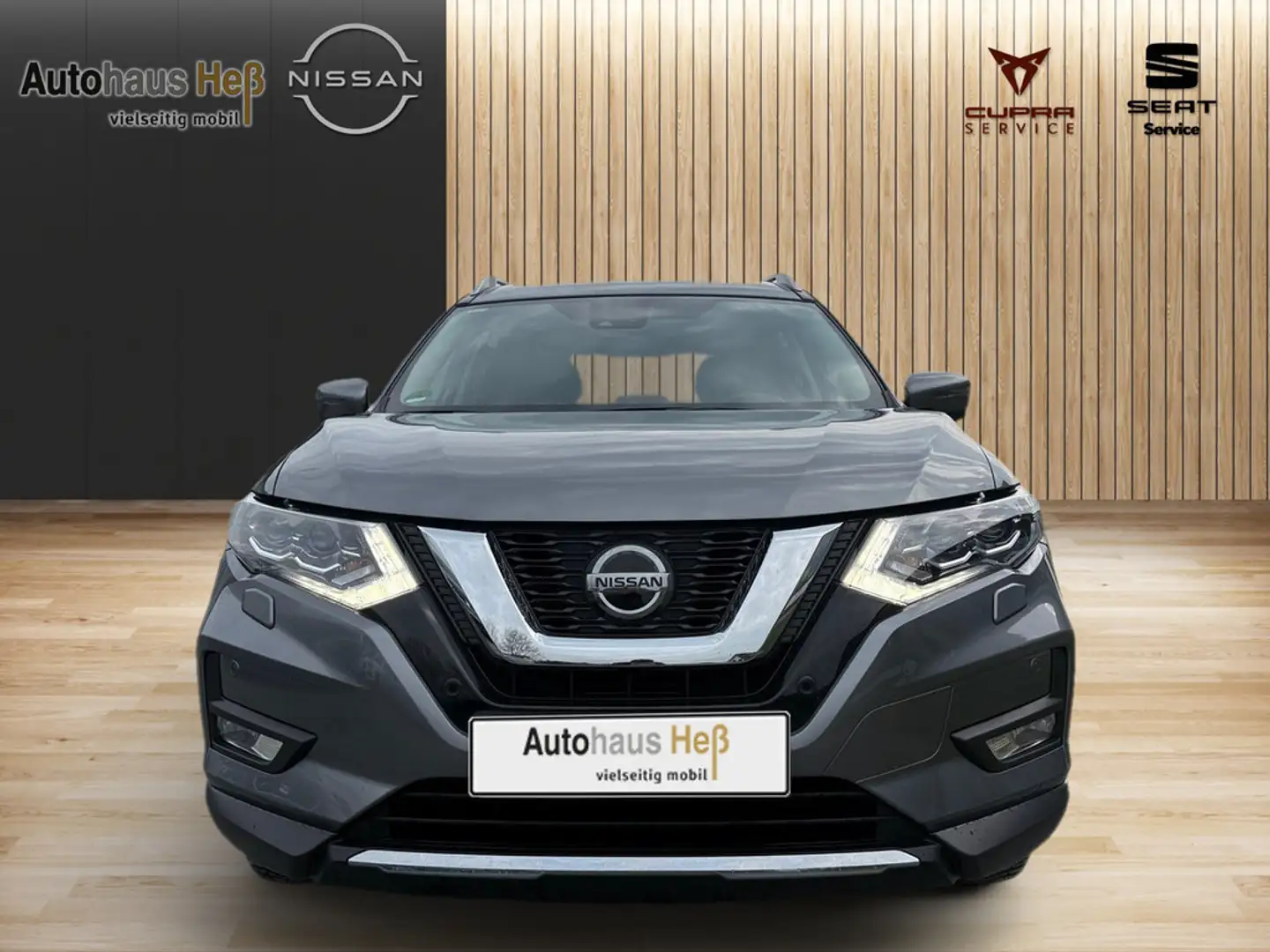 Nissan X-Trail 1.3 Tekna ACC FACEL. LED PANO 360° Grau - 2