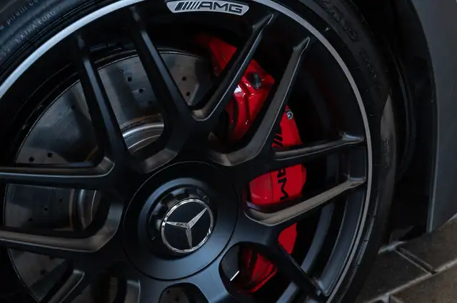 Mercedes-Benz Cla view 10