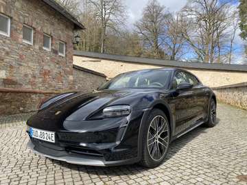 4 Cross Turismo - P-Approved, 93kwh, SH