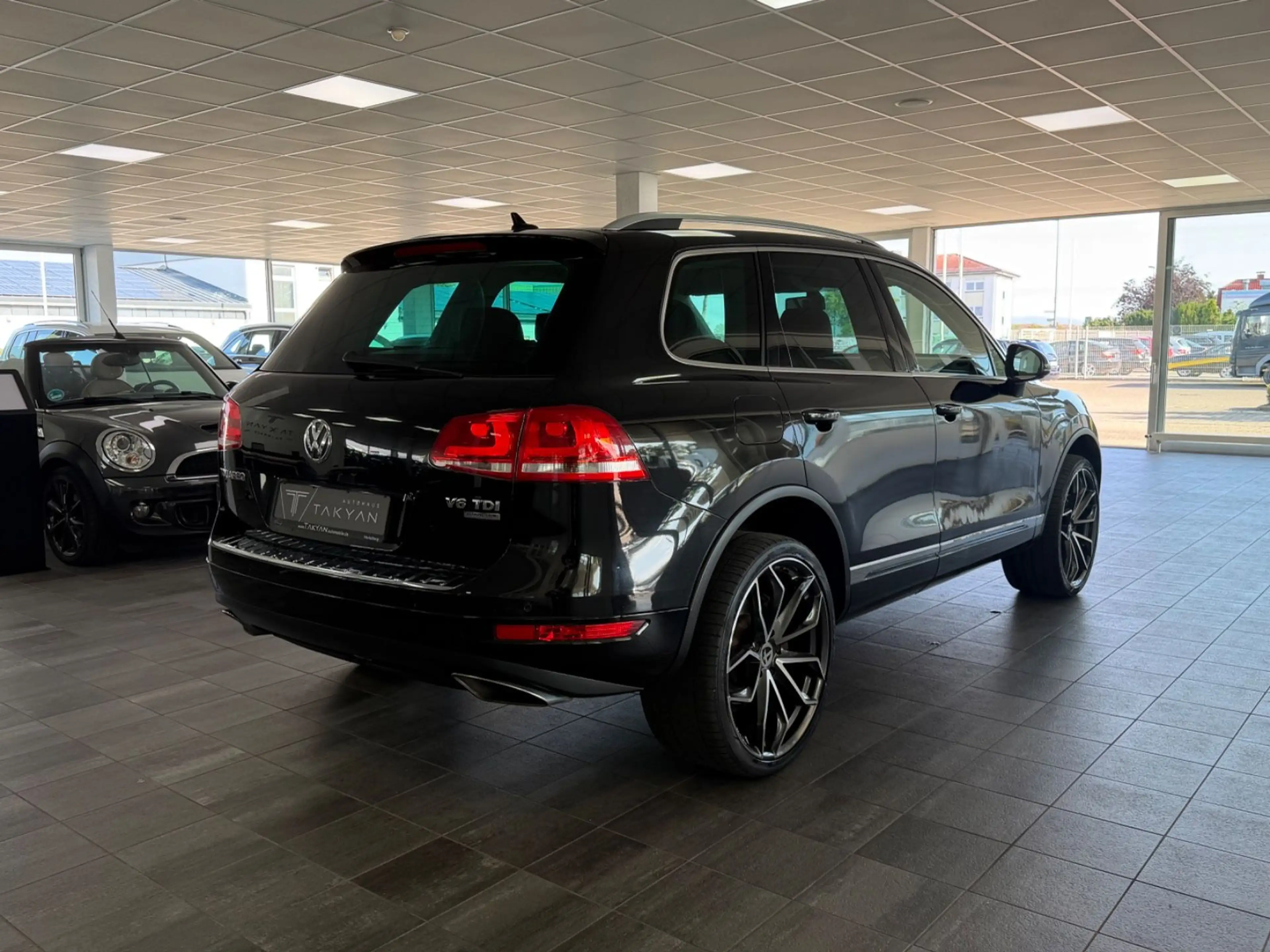 Volkswagen Touareg V6 TDI / NAVI / Temp. / — photo 6