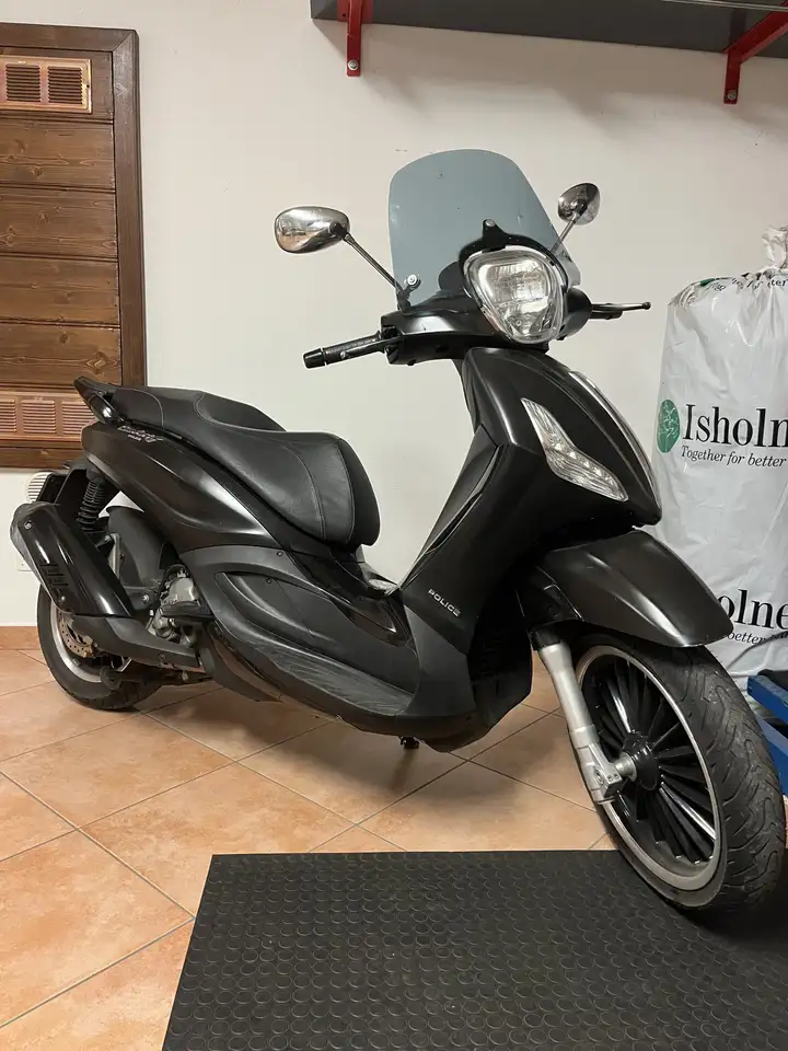 Piaggio Beverly 300
