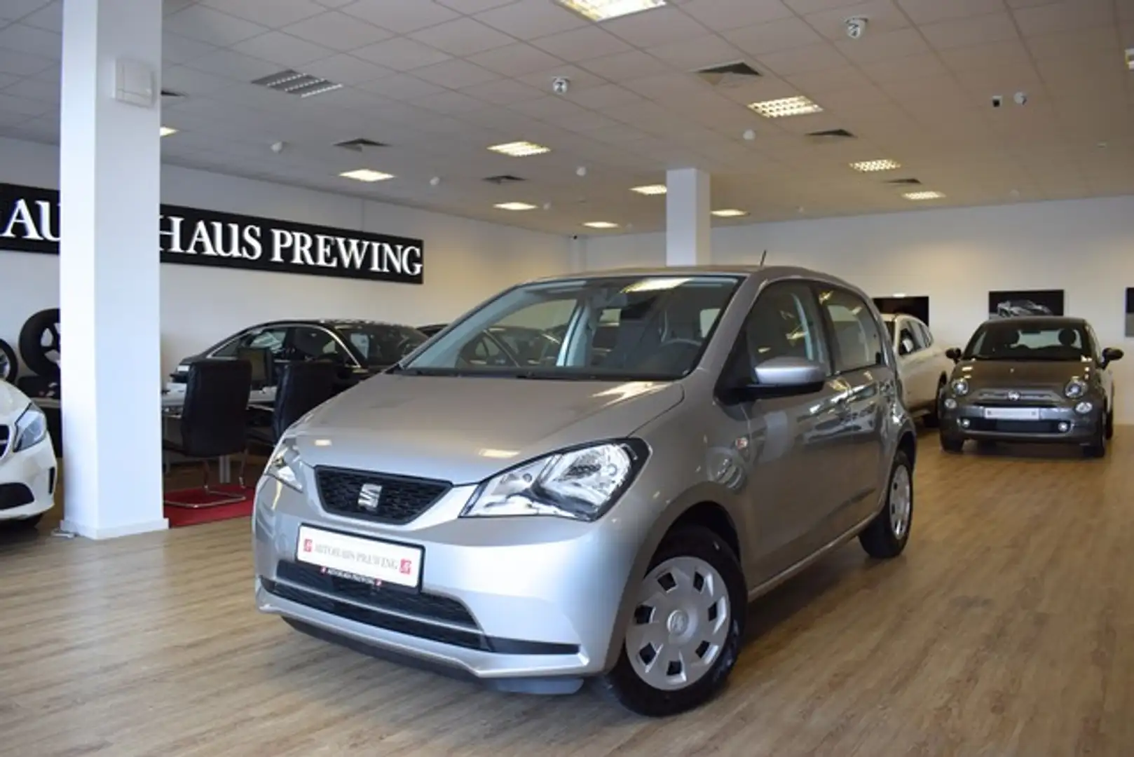 SEAT Mii AUTOMATIK/ PDC/ KLIMA/ TEMPOMAT/ SITZHEIZUNG Silber - 1