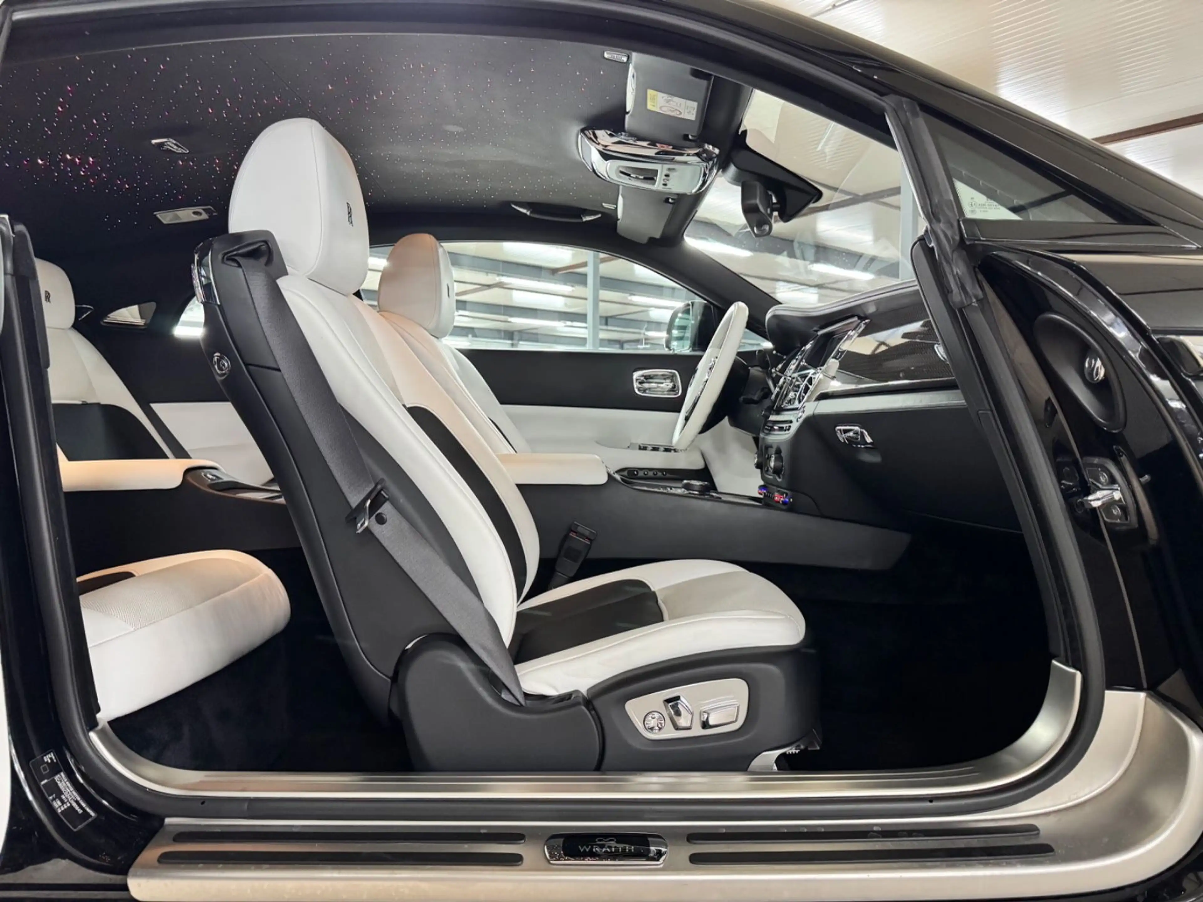 Rolls-Royce Wraith BLACK BADGE*CRBN*STERN*HUD*SBLF*ELEKT TÜR — photo 7