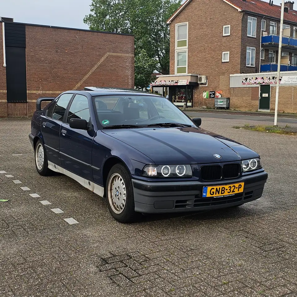 BMW e36 320i 197k, foto 2
