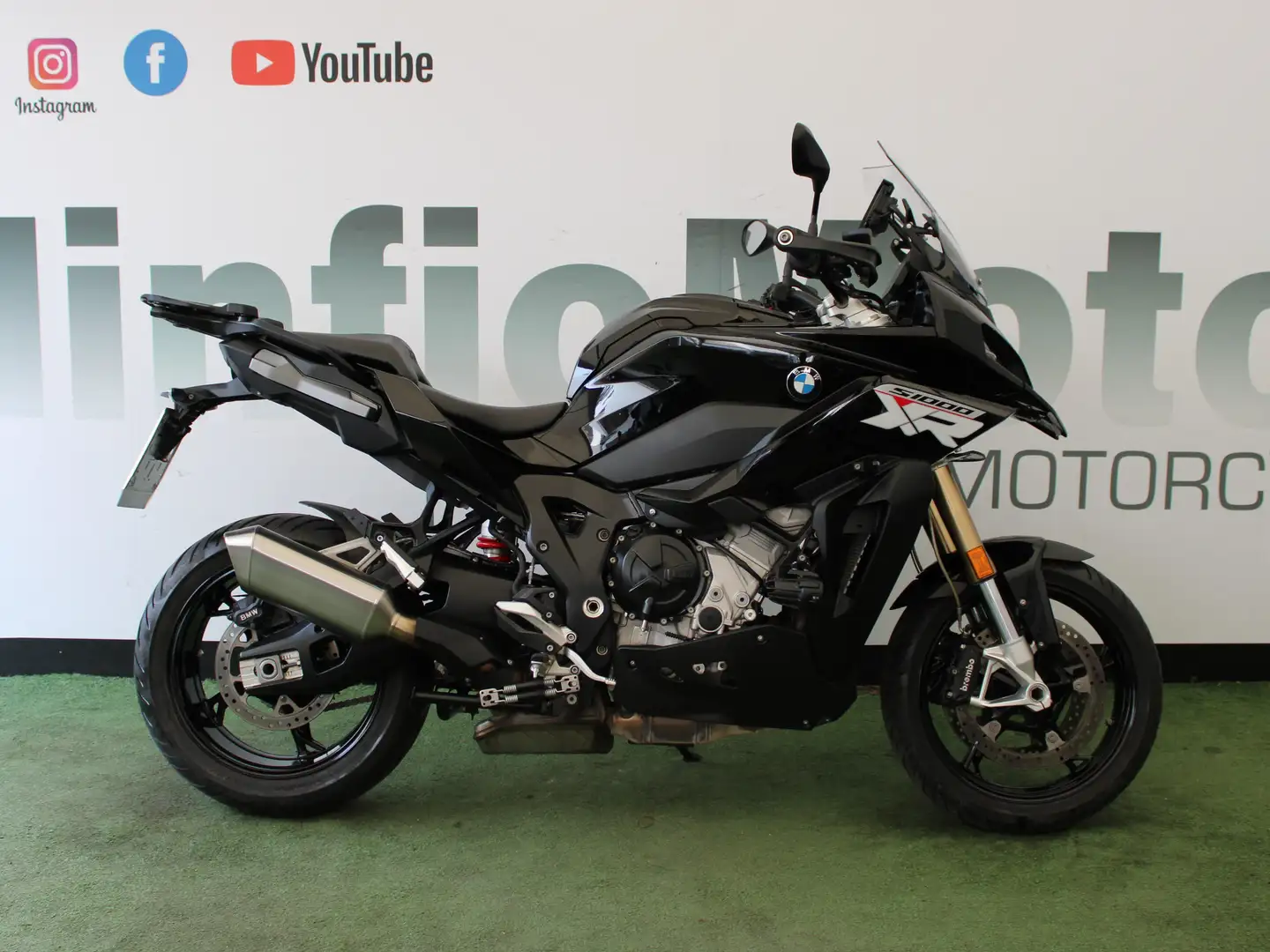 BMW S 1000 XR FULL TRIPLE BLACK - 1