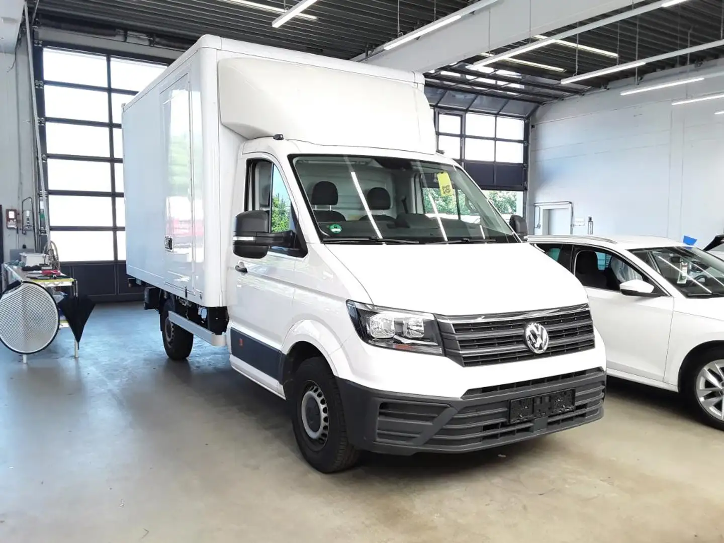 Volkswagen Crafter 35 2.0 TDI Koffer LBW Automatik*Klima Weiß - 2