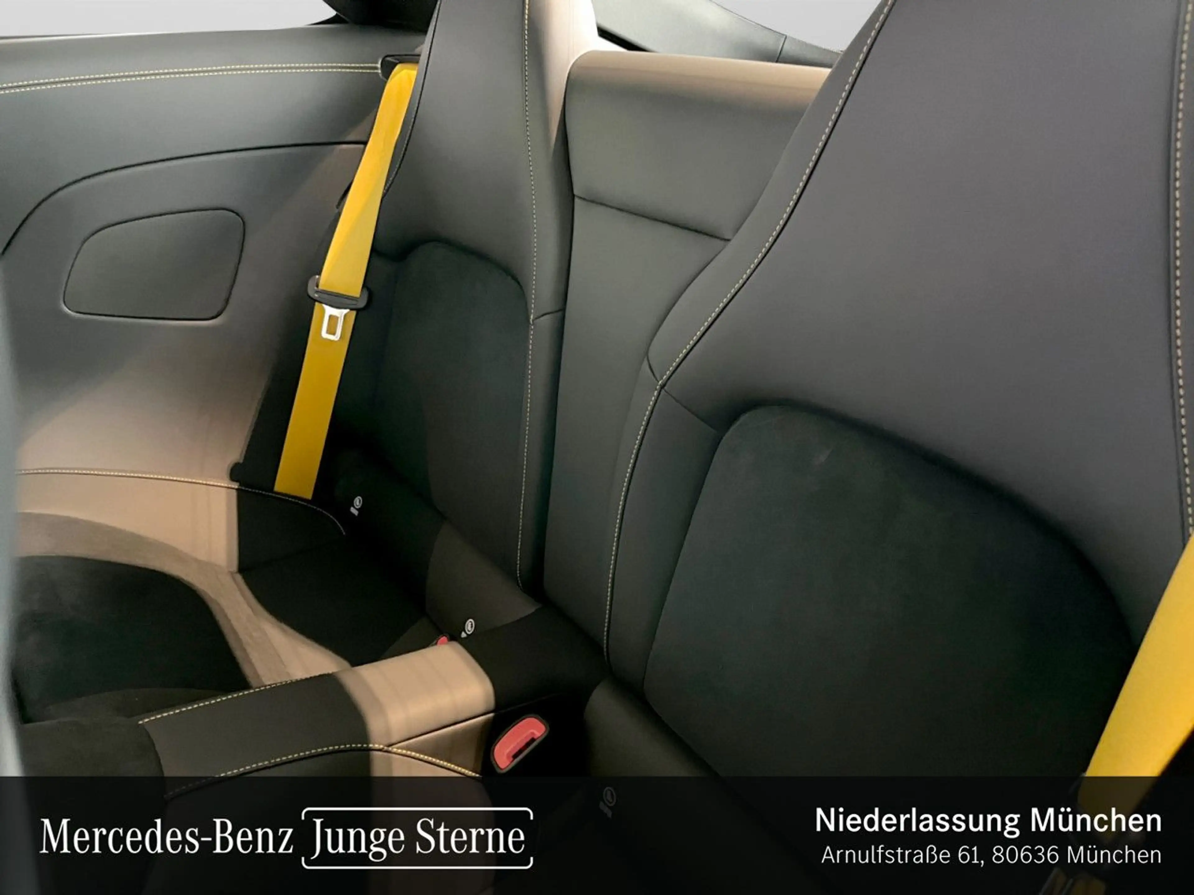 Mercedes-Benz AMG GT 63  Cp. 4M Keramik Carbon Perf-Sitze Pano — photo 14