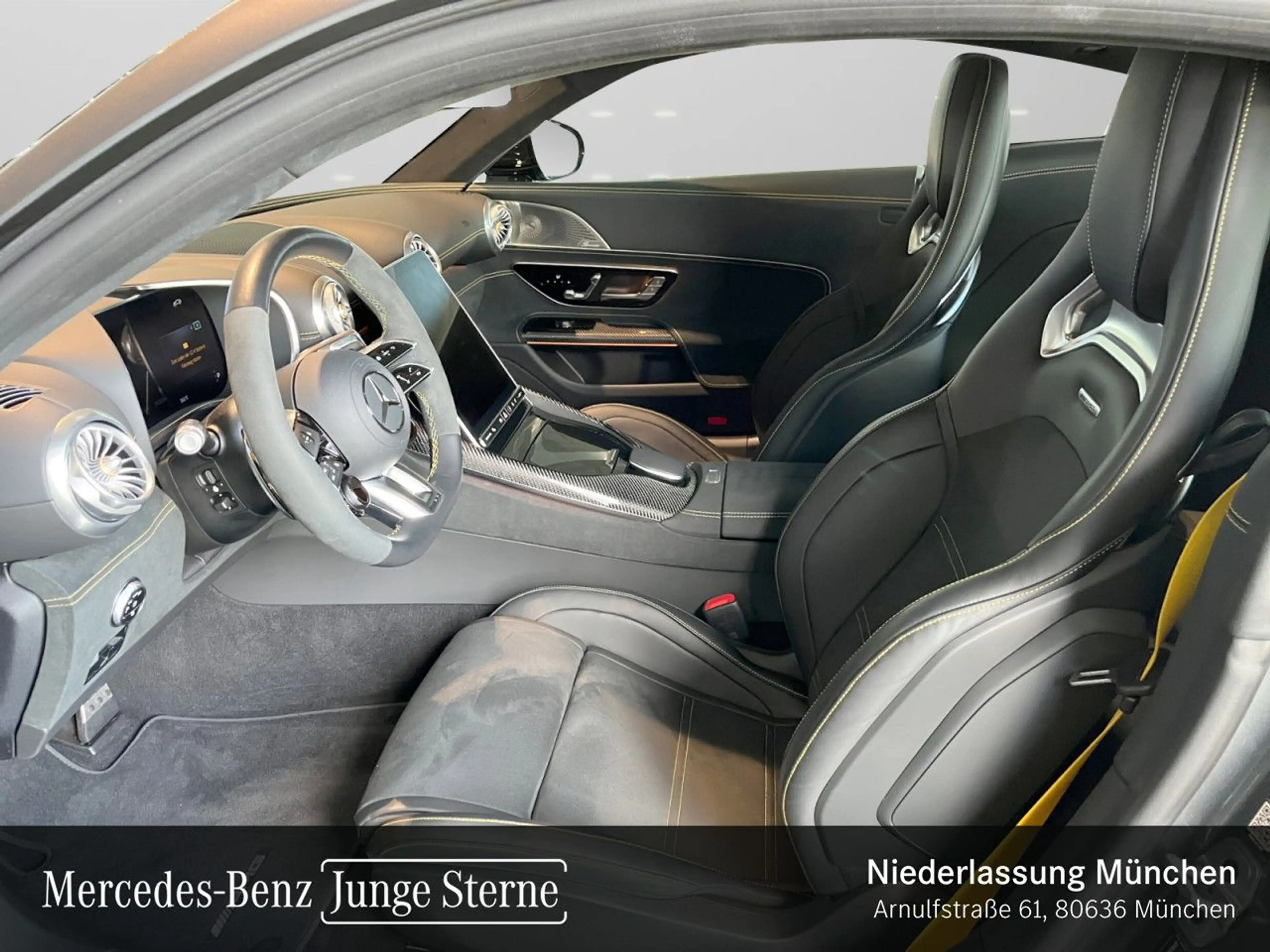 Mercedes-Benz AMG GT 63  Cp. 4M Keramik Carbon Perf-Sitze Pano — photo 9