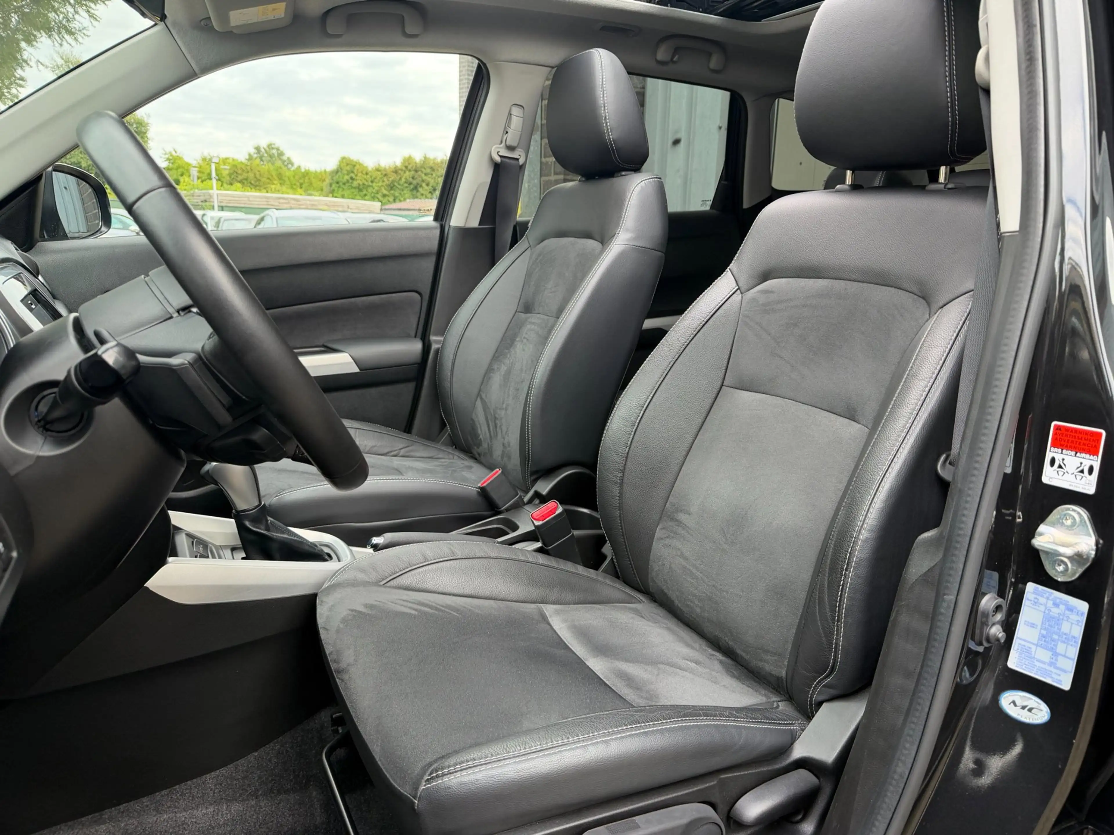 Suzuki Vitara 1.6 High Executive|Pano|Org NL|Trekhaak|Alle Optie — photo 13