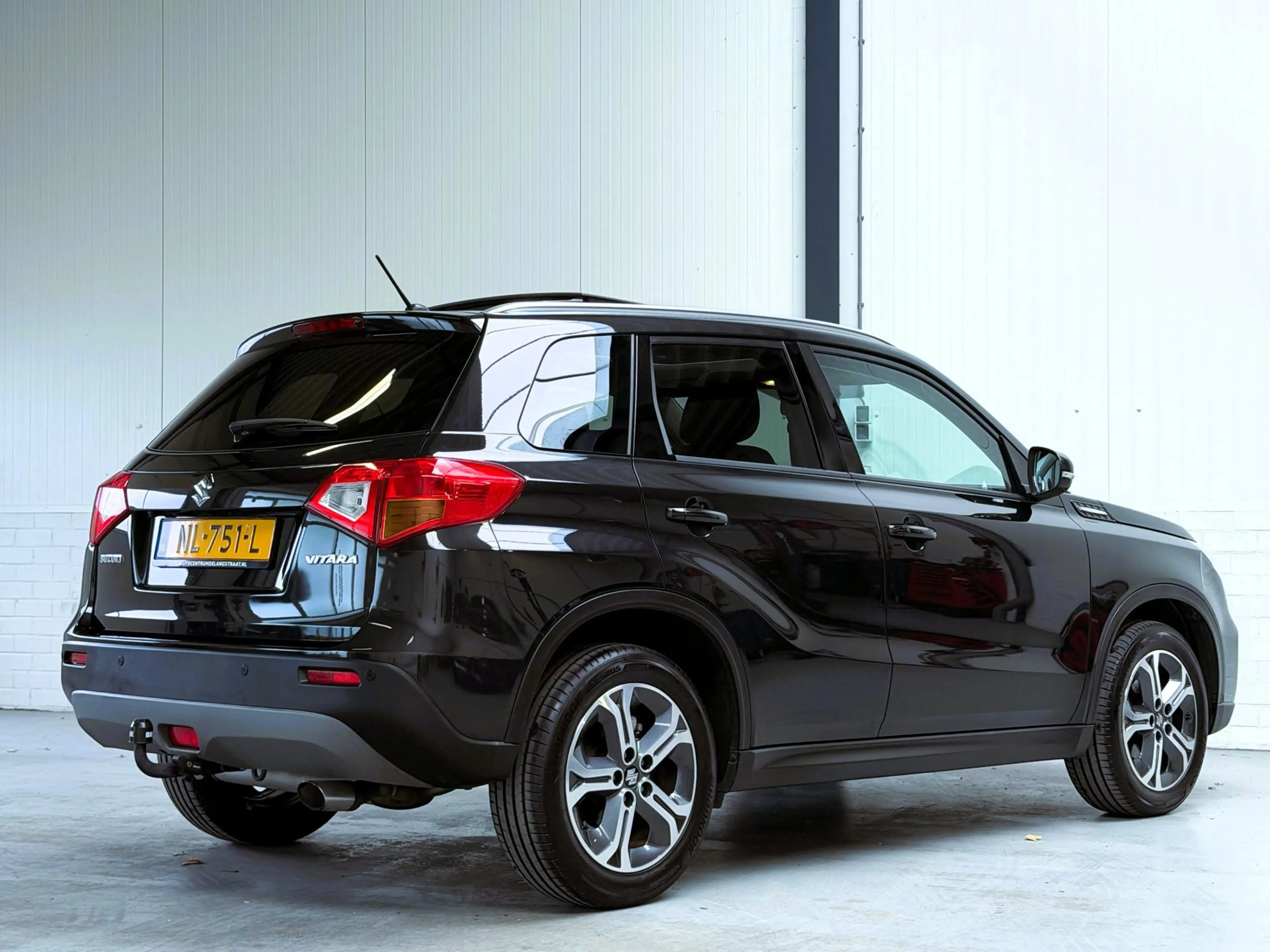 Suzuki Vitara 1.6 High Executive|Pano|Org NL|Trekhaak|Alle Optie — photo 4