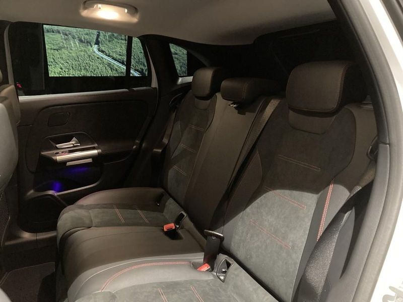 Mercedes-Benz GLA 250 e +AMG+MBUX+KAMERA+NAVI+Ambiente+AUT+SHZ — photo 13