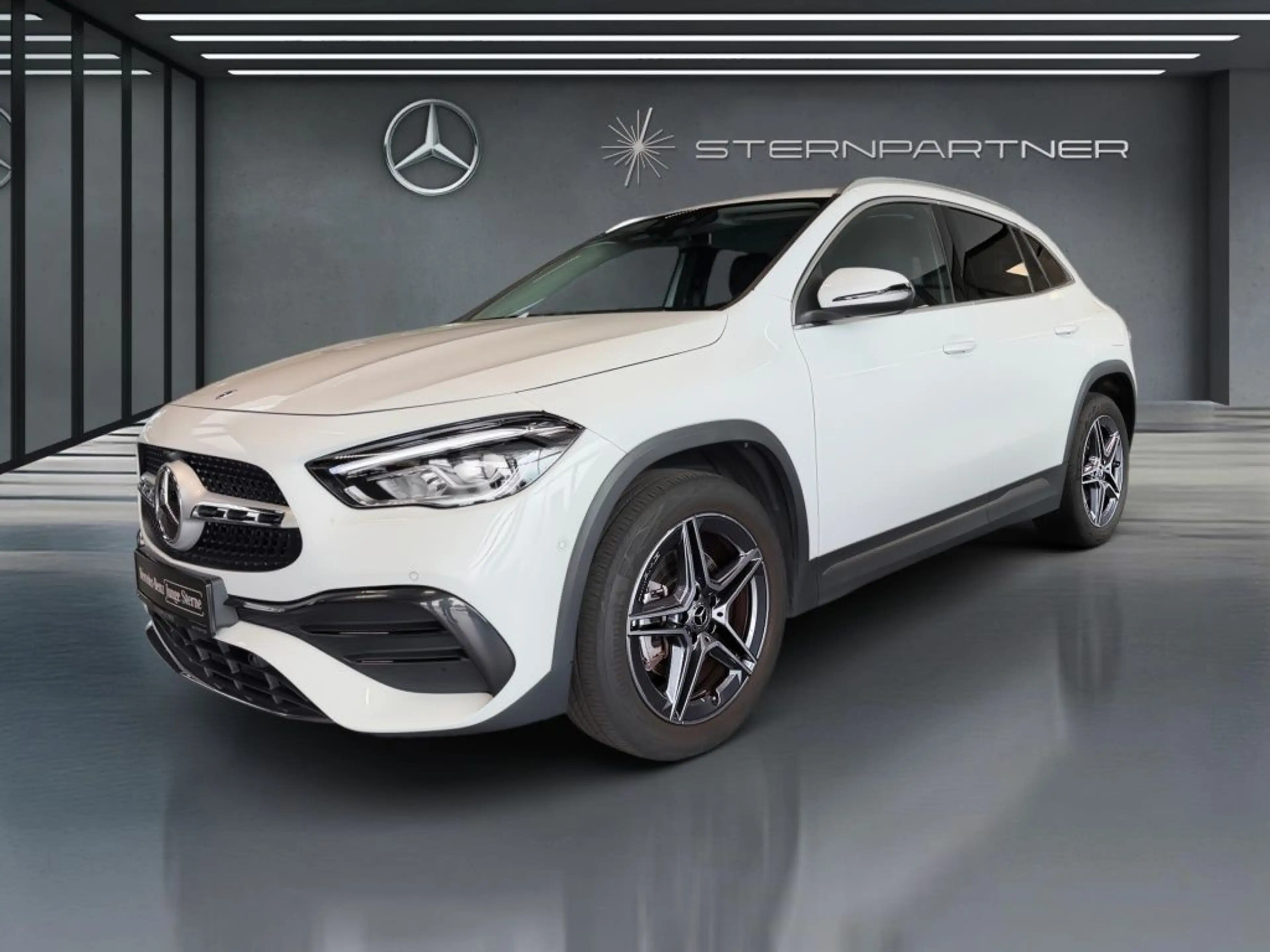 Mercedes-Benz GLA 250 e +AMG+MBUX+KAMERA+NAVI+Ambiente+AUT+SHZ
