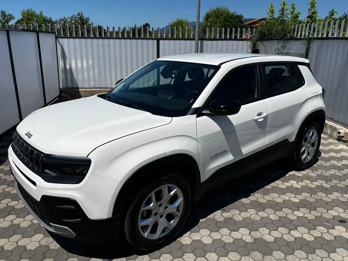 Jeep Avenger Avenger 1.2 turbo Altitude fwd 100cv Blanc - 1