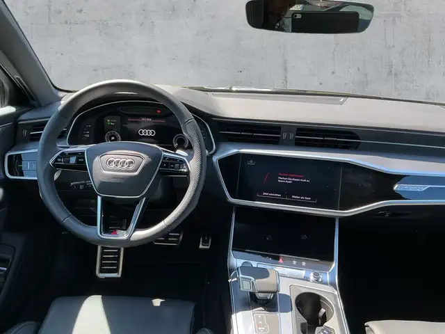 Audi A6 view 9