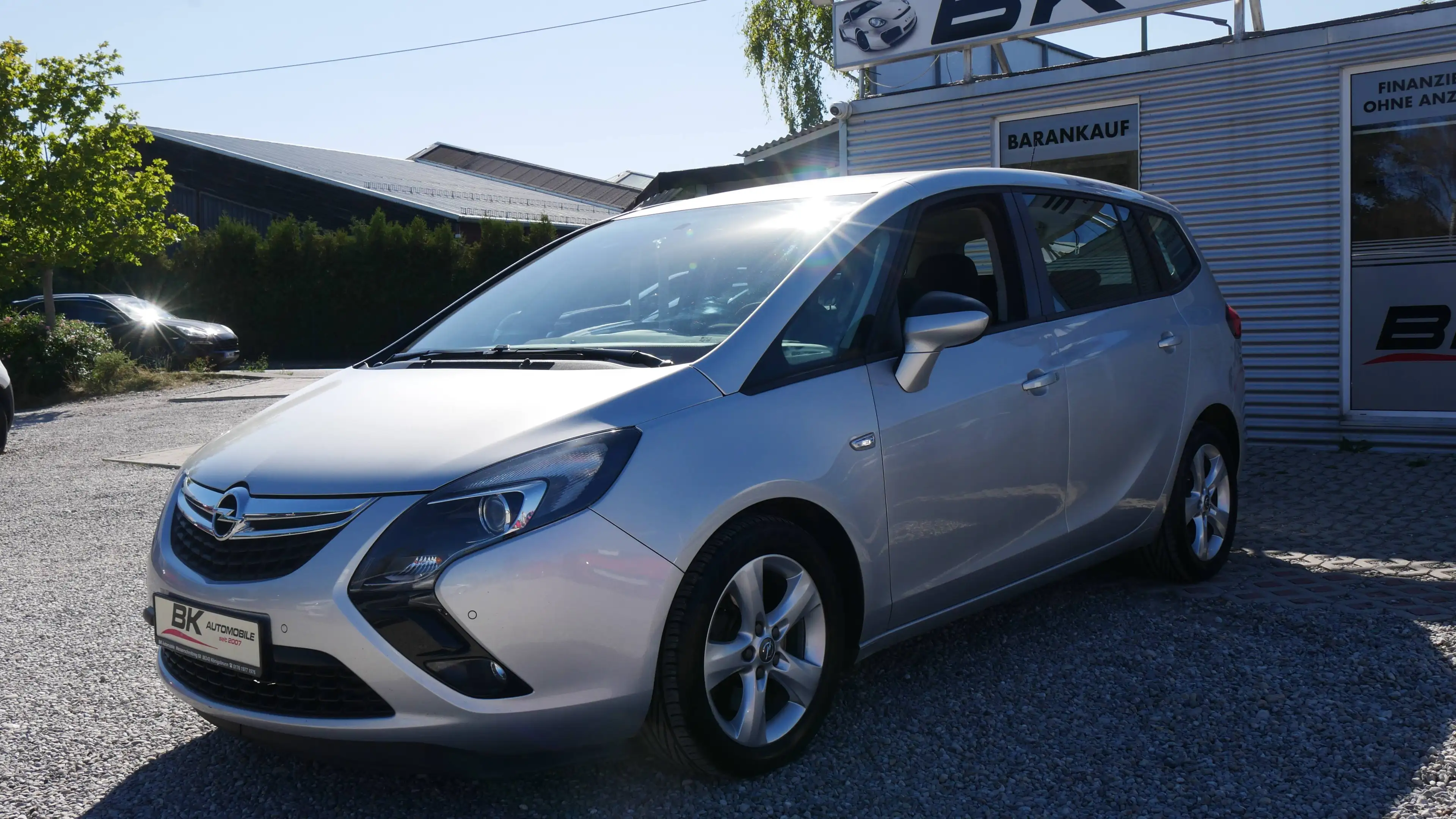 Opel Zafira Tourer Automatikgetriebe Scheckheft TÜV,- Kundendienst Neu Lenkrad,- Sitzheizung — photo 7
