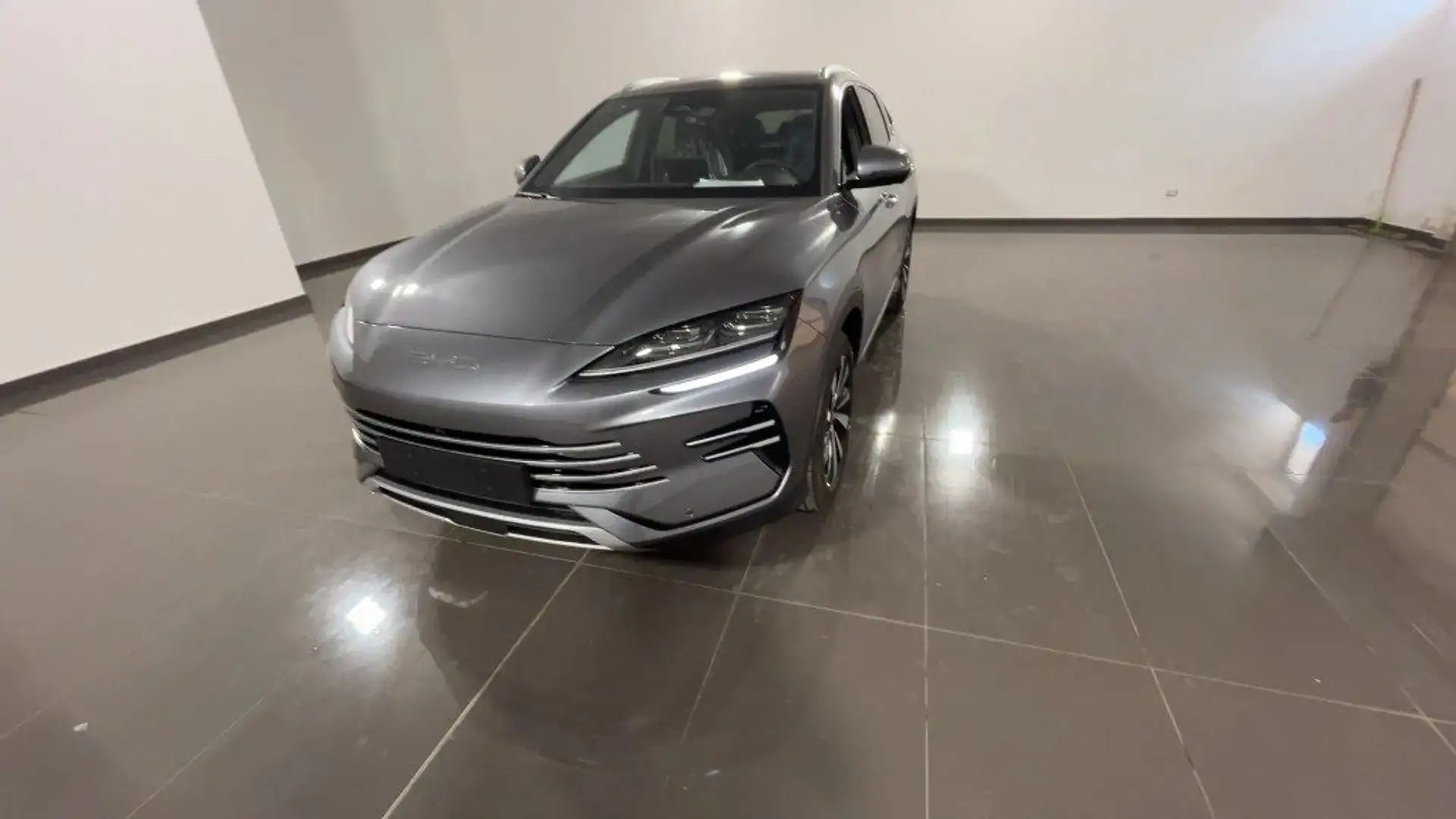 BYD Seal U DM-i 1.5 218 CV PHEV Comfort Grigio - 1