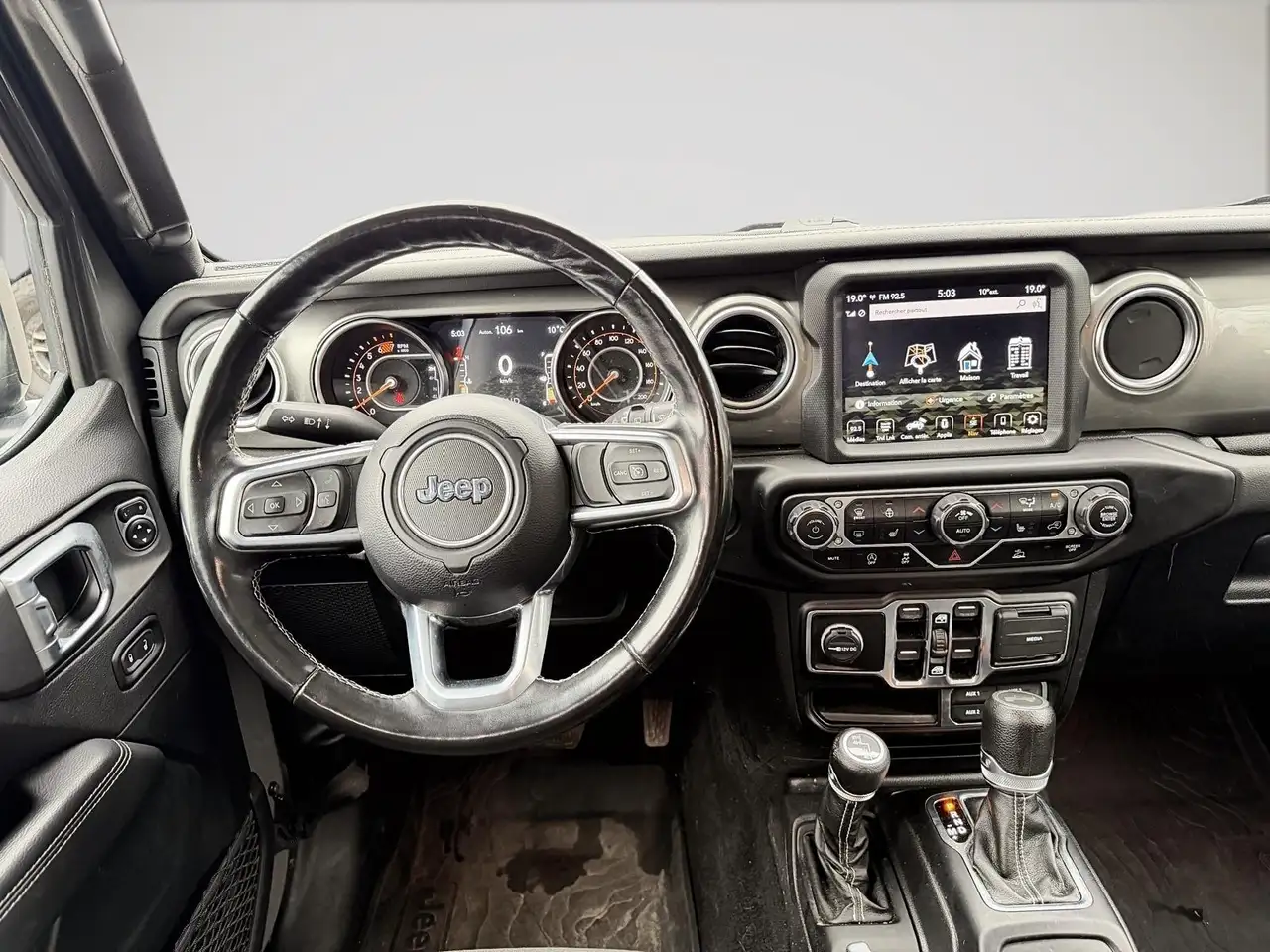 Jeep Wrangler снимка Jeep Wrangler