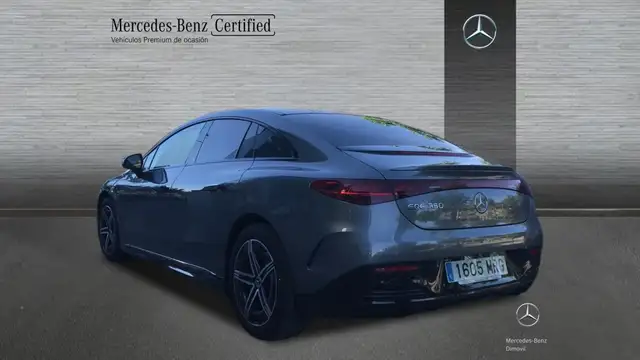 Mercedes-Benz Eqb view 4