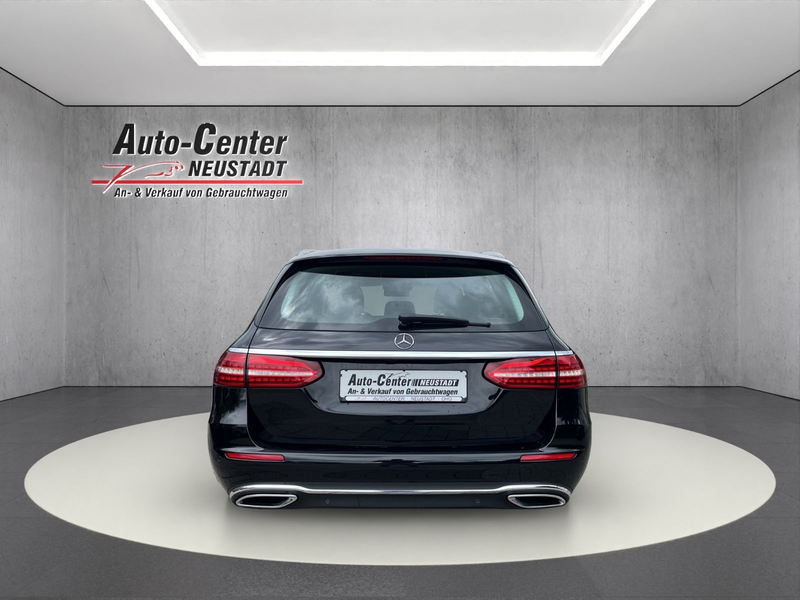 Mercedes-Benz E 400 d T-Modell 4Matic HUD/ACC/BURMESTER/LED — photo 4