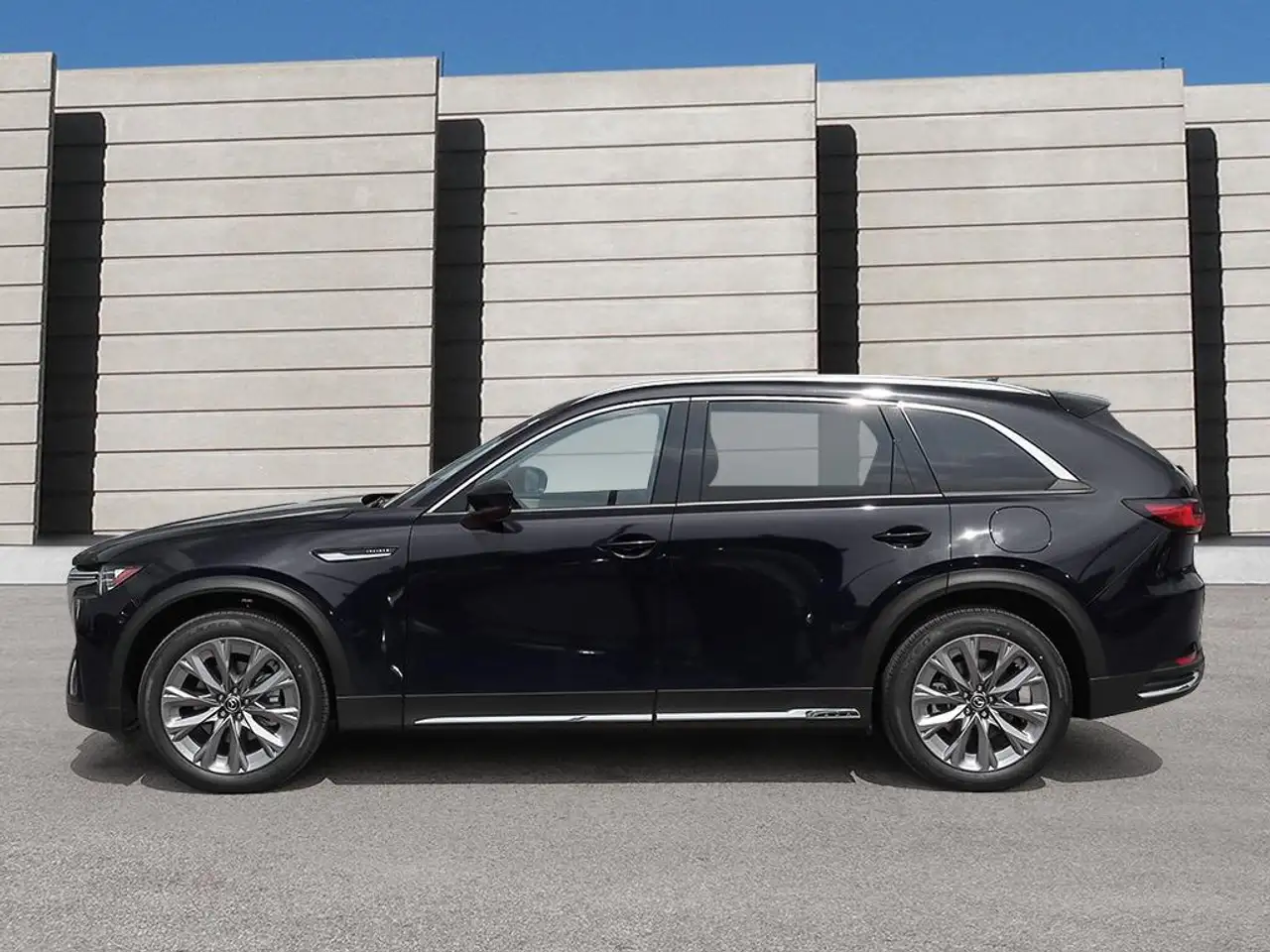 Mazda CX-90 MHEV снимка Mazda CX-90 MHEV