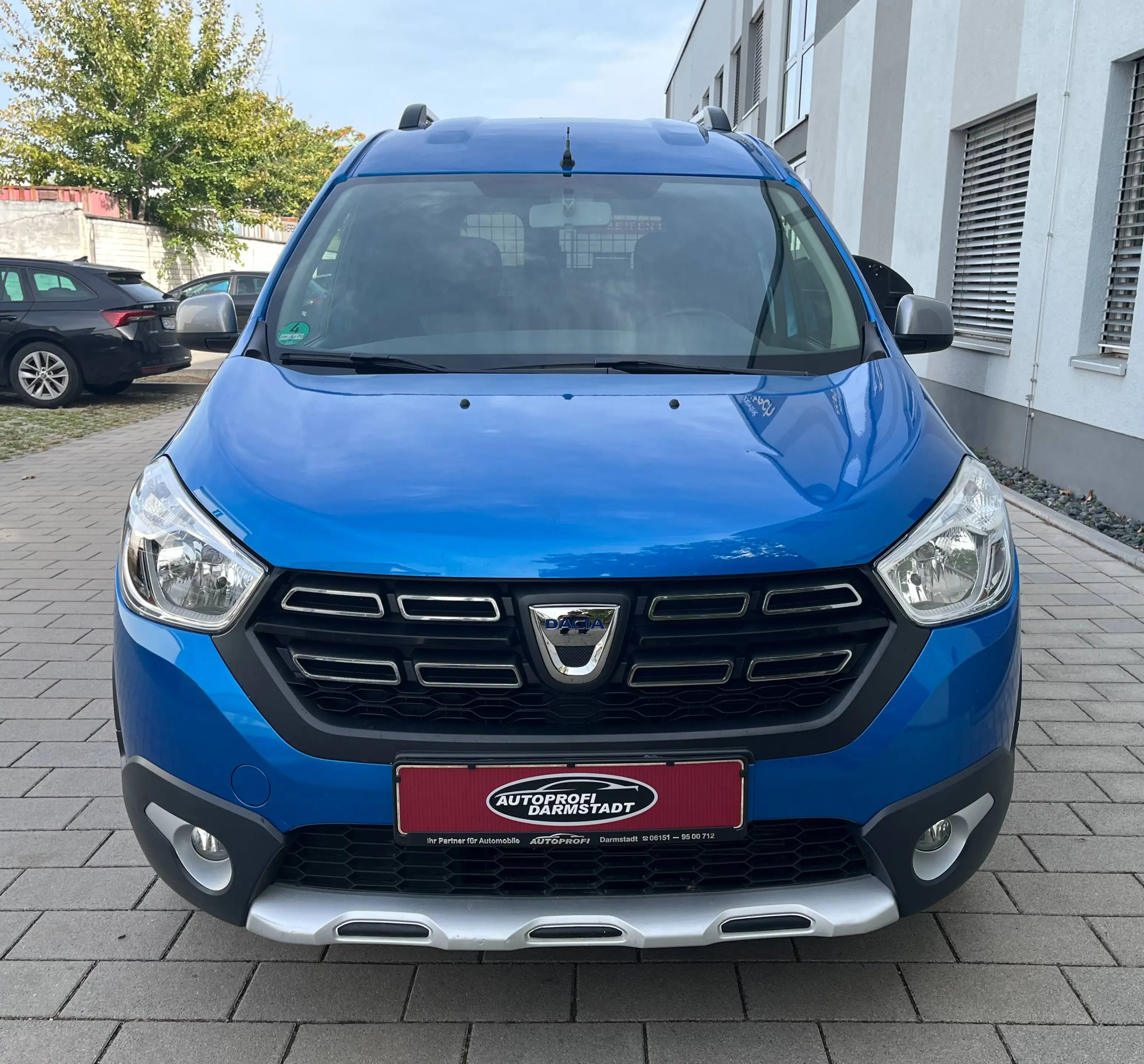 Dacia Dokker Stepway/ 1-Hand Nur/ 53000 T KM/Euro6/ klima / NAVI / TOP Zustand — photo 2