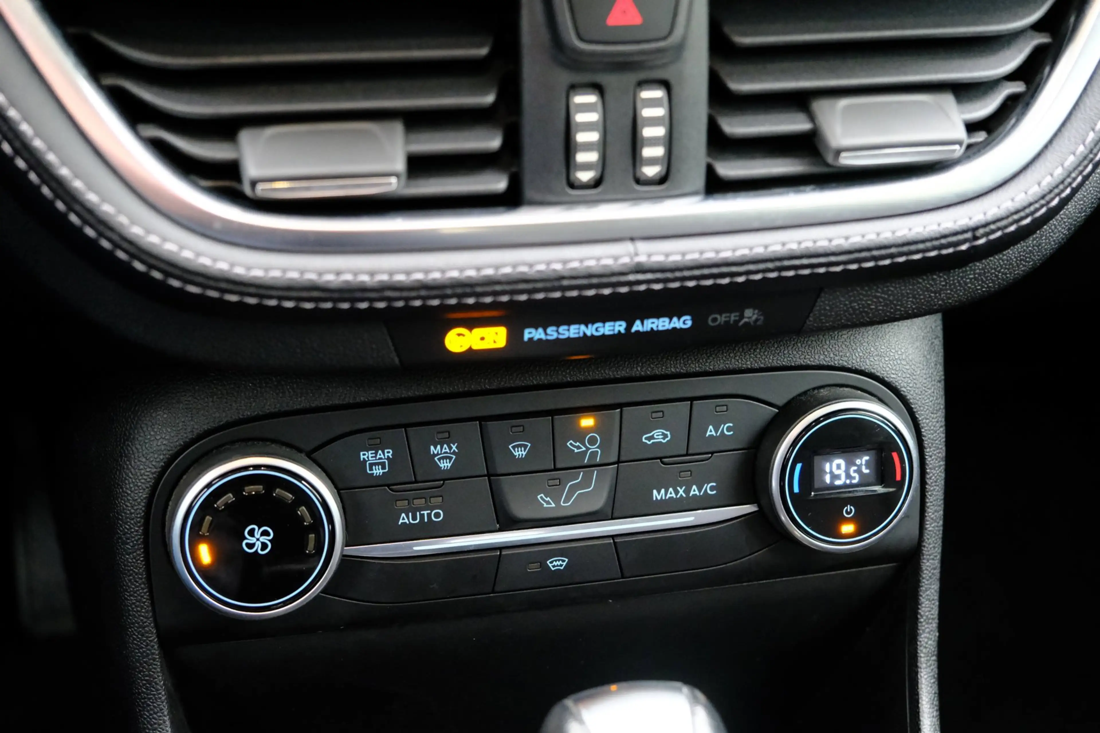 Ford Fiesta 1.0 EcoBoost Vignale 5-drs Aut. Half Leder|CarPlay — photo 13